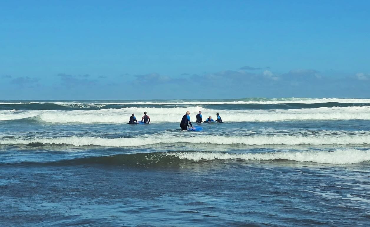Surfing is part of our programme—because healing doesn’t just happen in the therapy room.
With the amazing team at @muriwaisurfschool and their expert coaches, you’ll learn to catch a ride, connect with the ocean, and challenge you