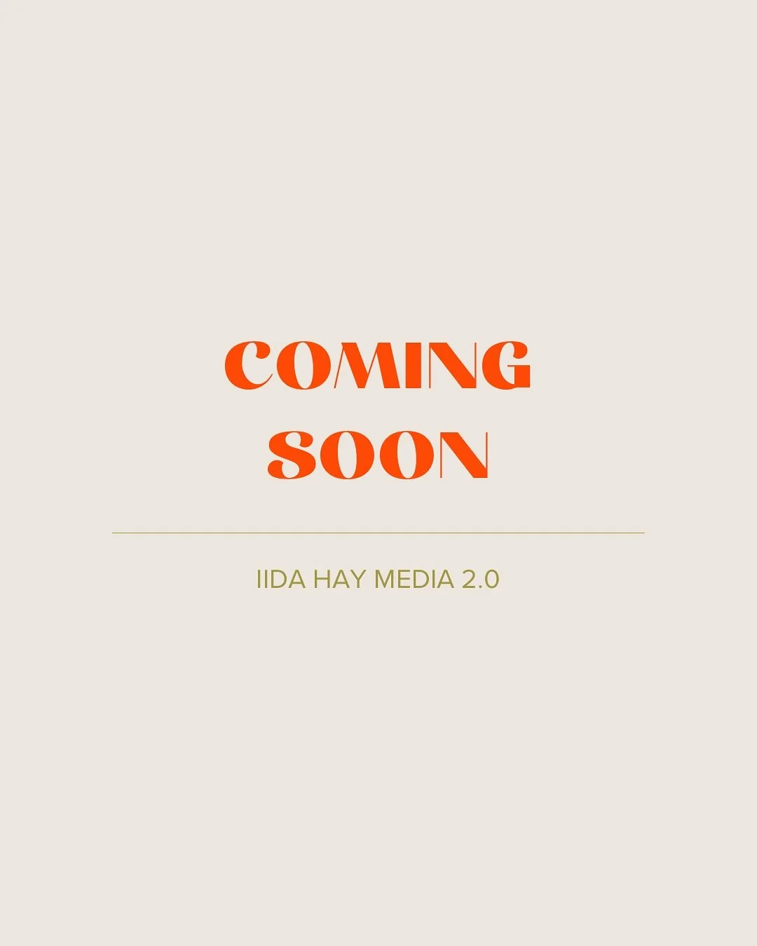 Coming soon - Iida Hay Media 2.0 

Nyt m&auml; avaan mun uusia tuulia t&auml;nne. 🙏🏼 Mulle tehtiin v&auml;h&auml;n vaja vuos sitten mit&auml; upein br&auml;ndiuudistus. Olin t&auml;ll&ouml;in v&auml;h&auml;n matkalla viel&auml; kuvaajana, etsin oma