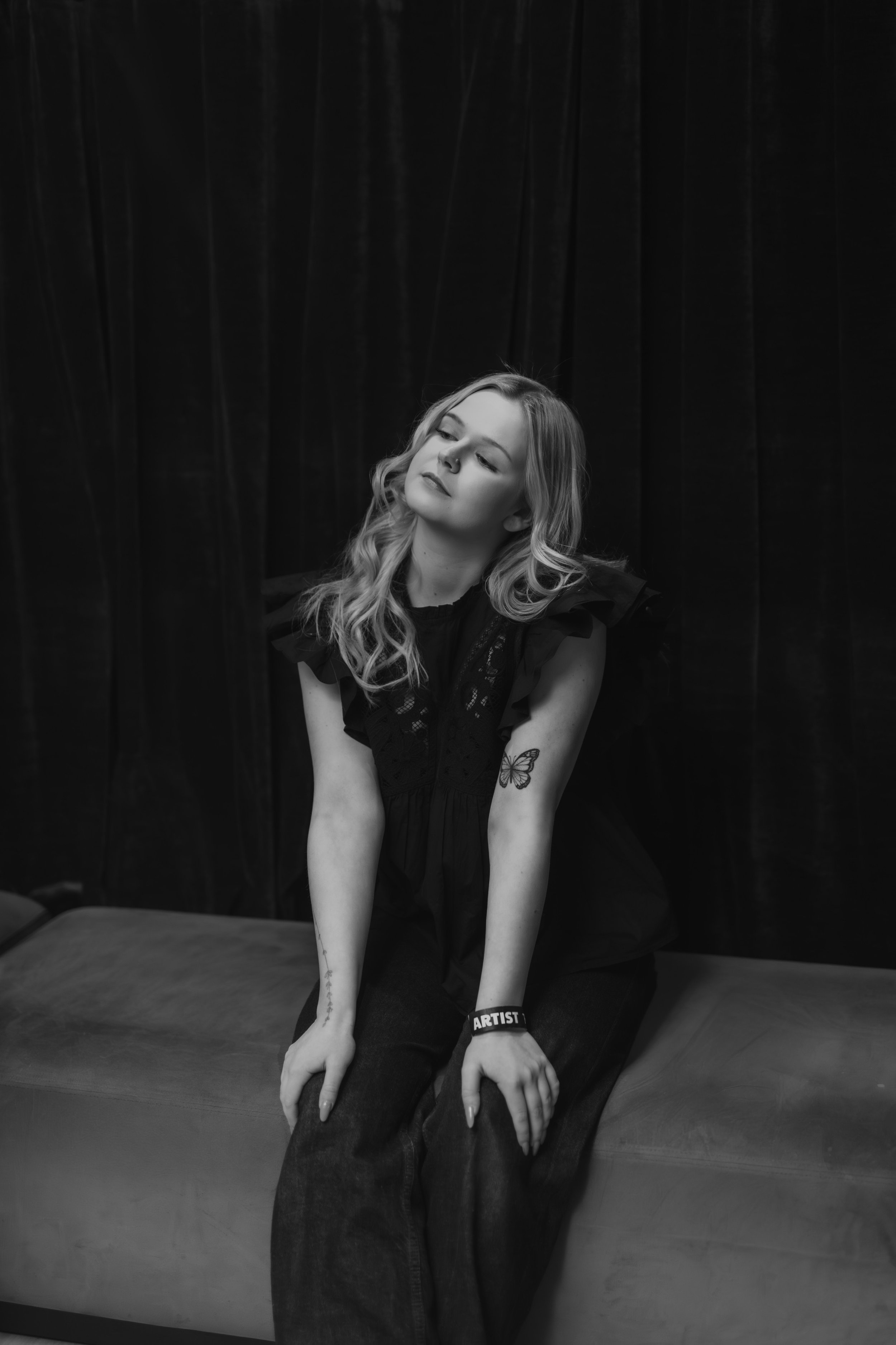 Iida Hay Media Photography-1.jpg