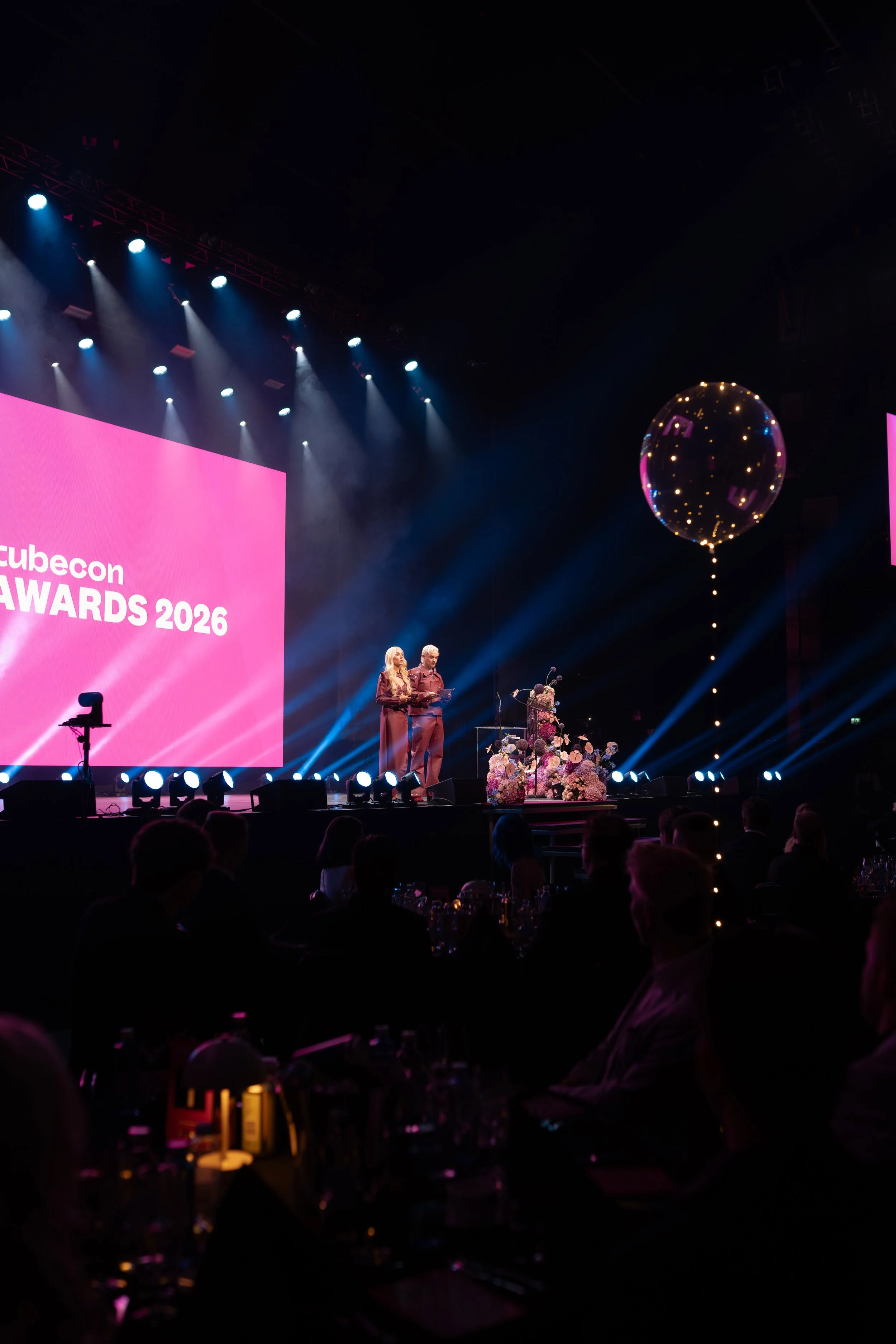 Tubecon Awards  juontajat Mandimai Sundberg ja Joona Hellman