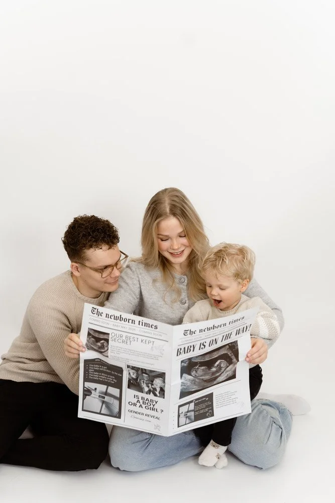 Luonnolliset odotusajankuvat studiolla Turussa.