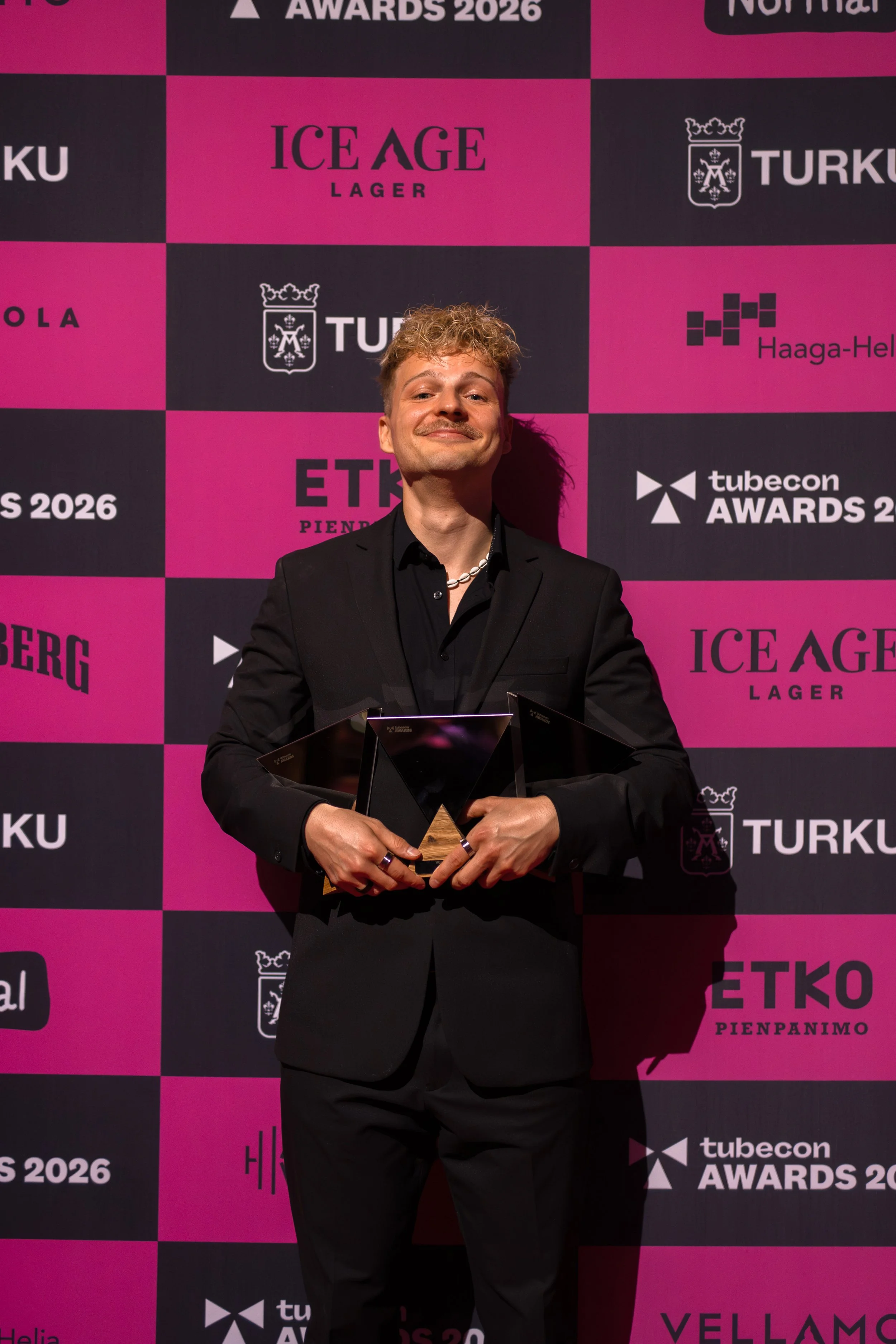 weksi, henry weckström kolme palkintoa tubecon awardsissa