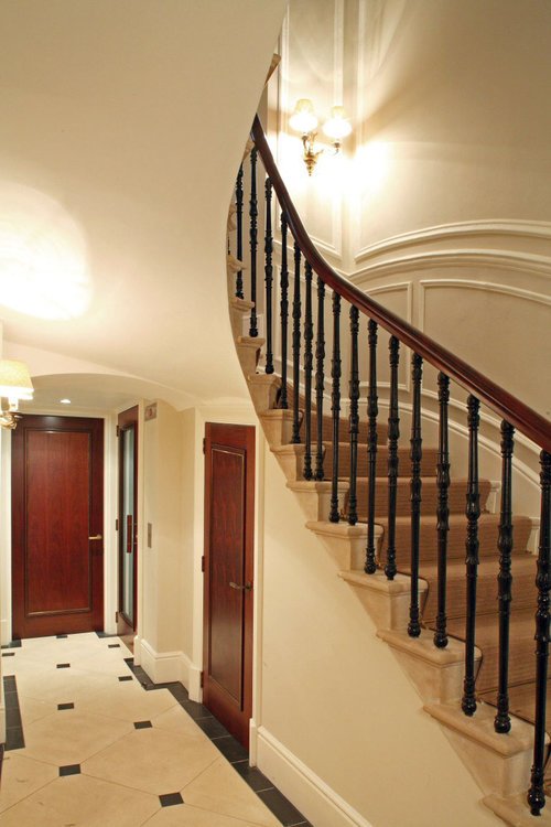 BERKELEY+SQ+MAIN+STAIR.jpg