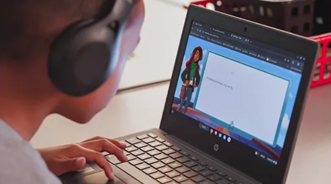 A student in an AI FLN Program
