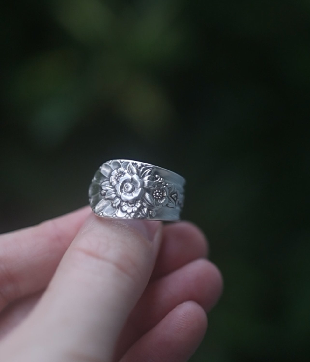 Dahlia- Spoon Ring