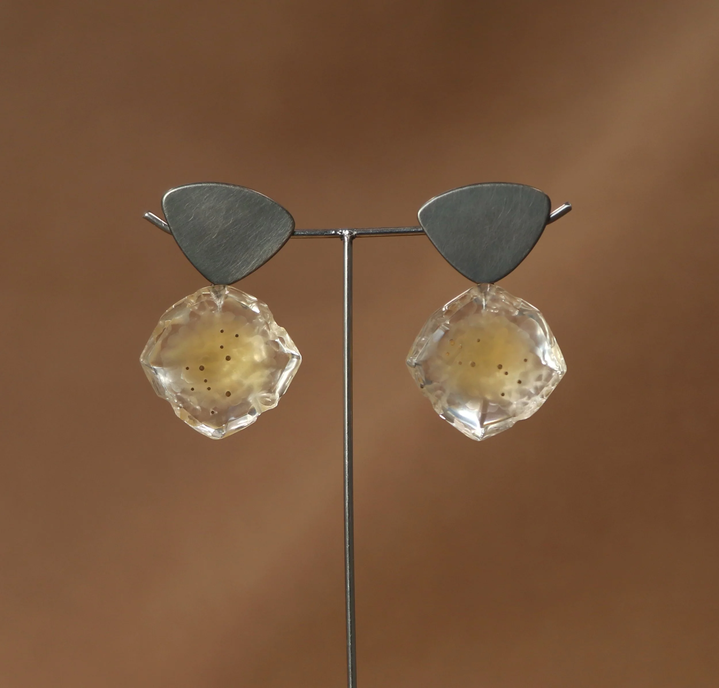 resin yellow inlaid er.jpg