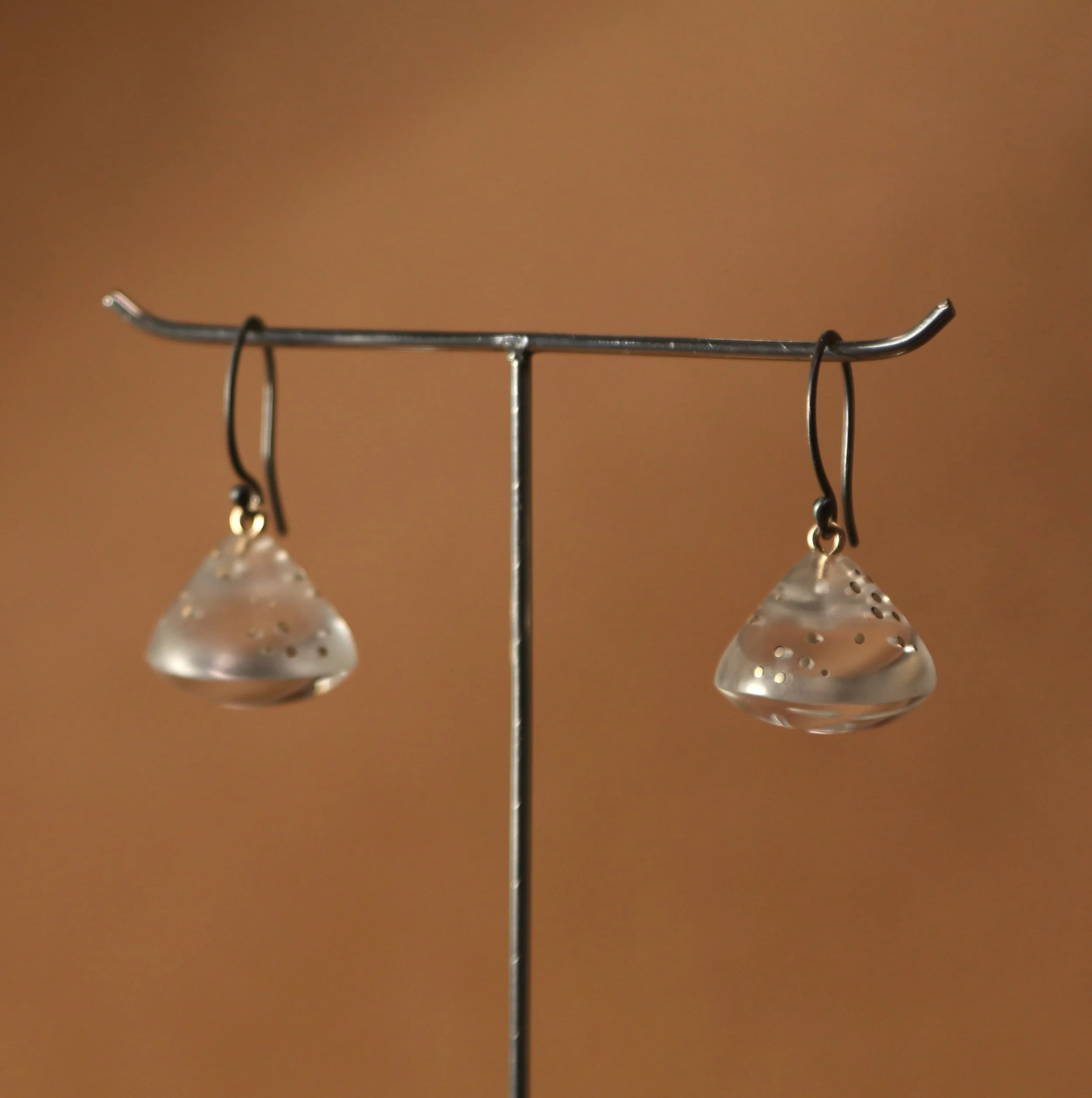 jelly drop solos stand.jpg