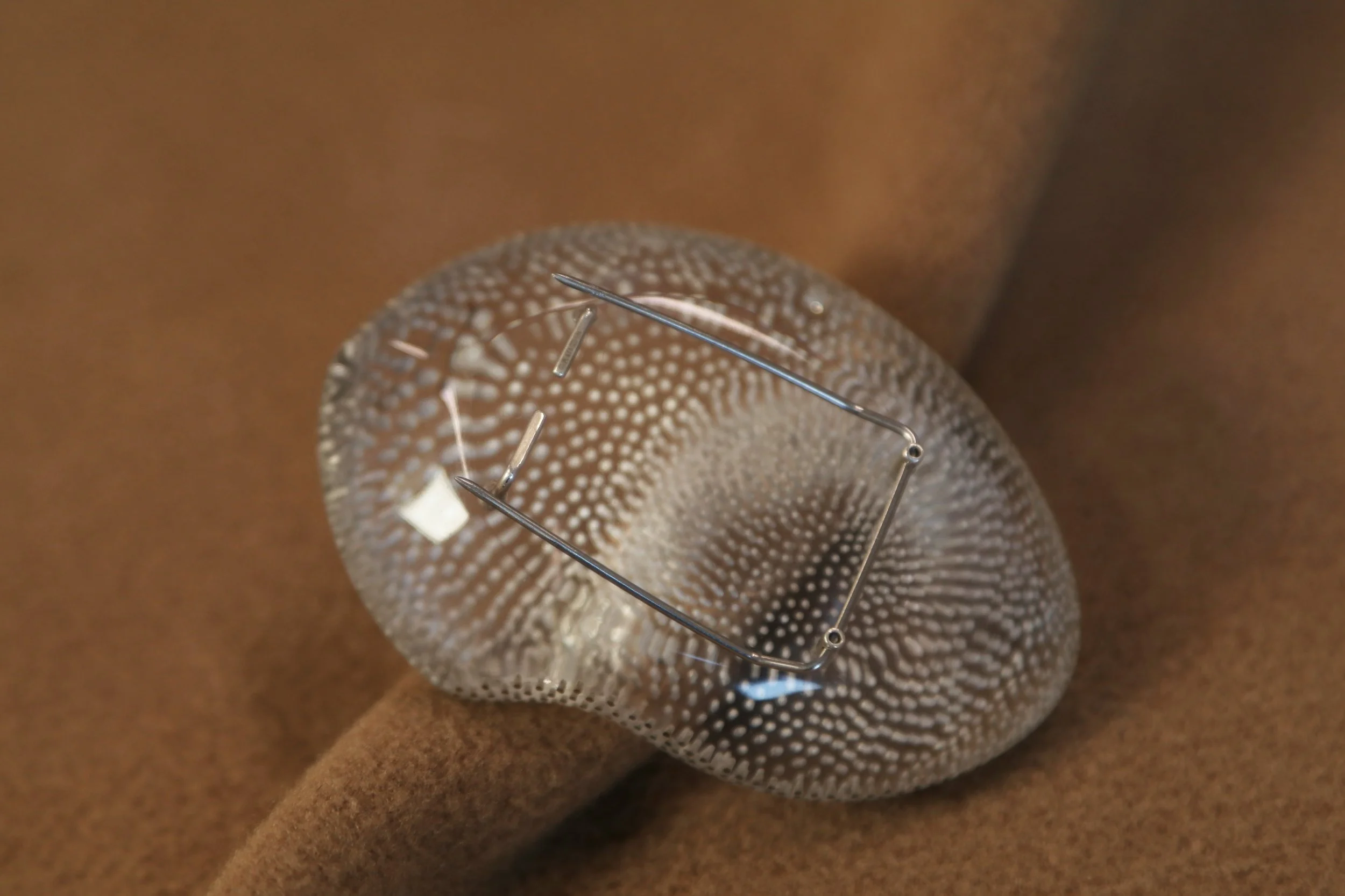 chroma brooch 6.jpg