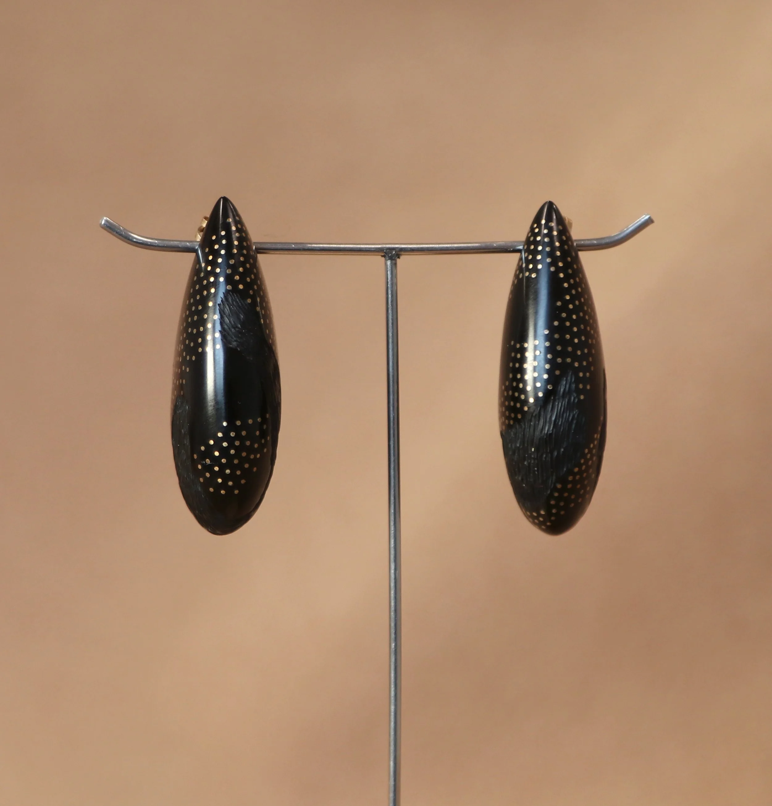 suss black hoops front.jpg