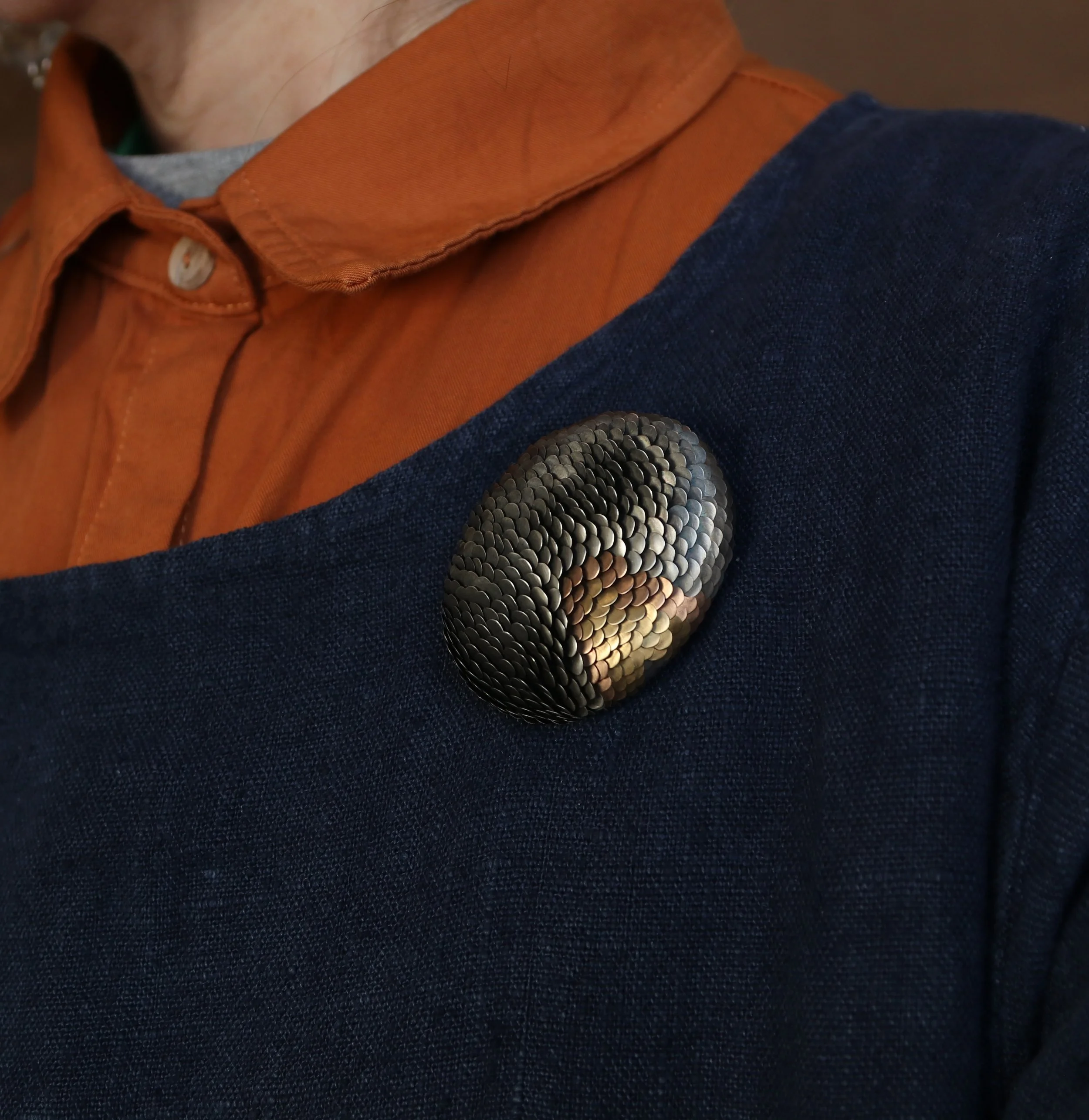 amaru brooch model.jpg