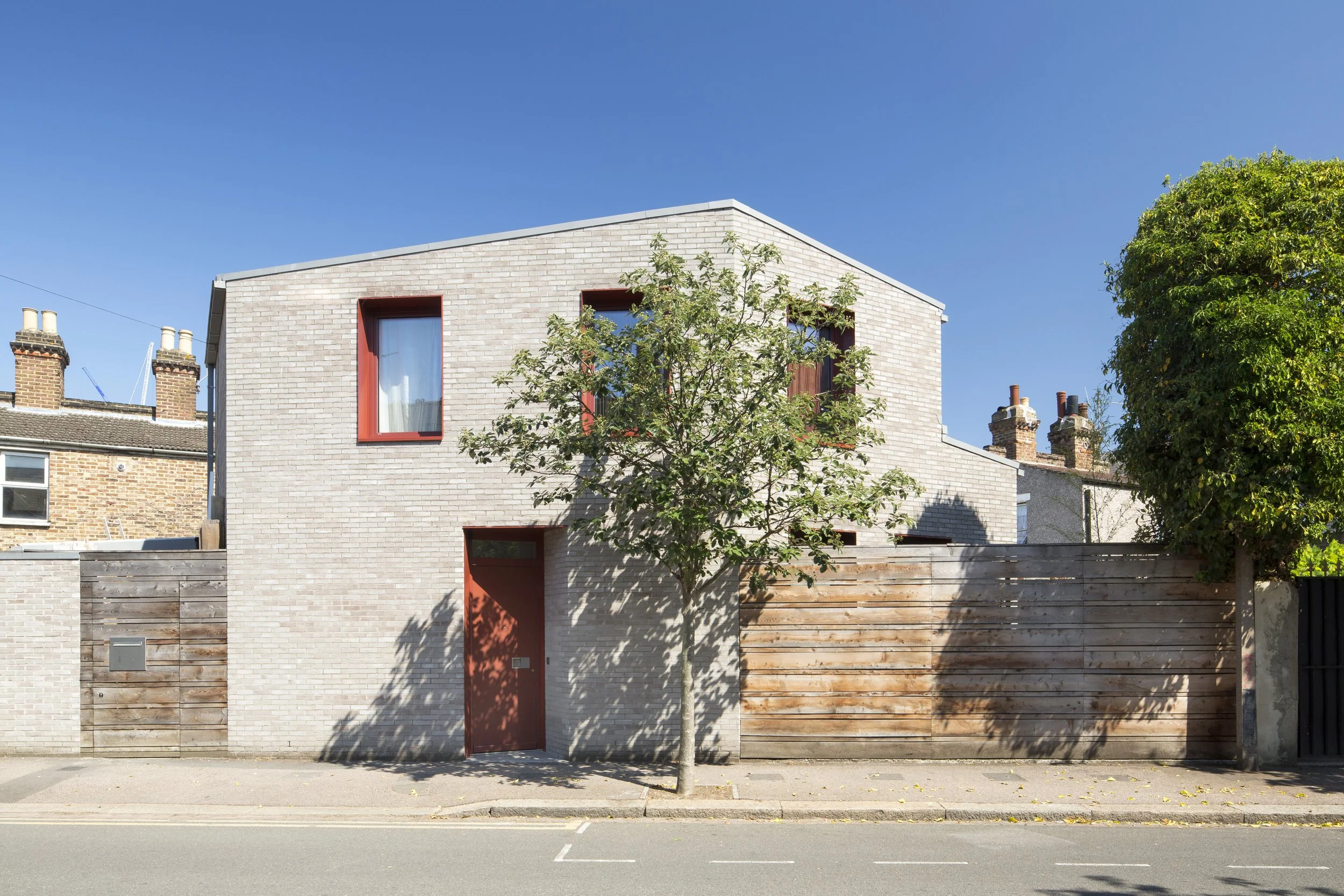 Carbogno Ceneda Architects — Angle House