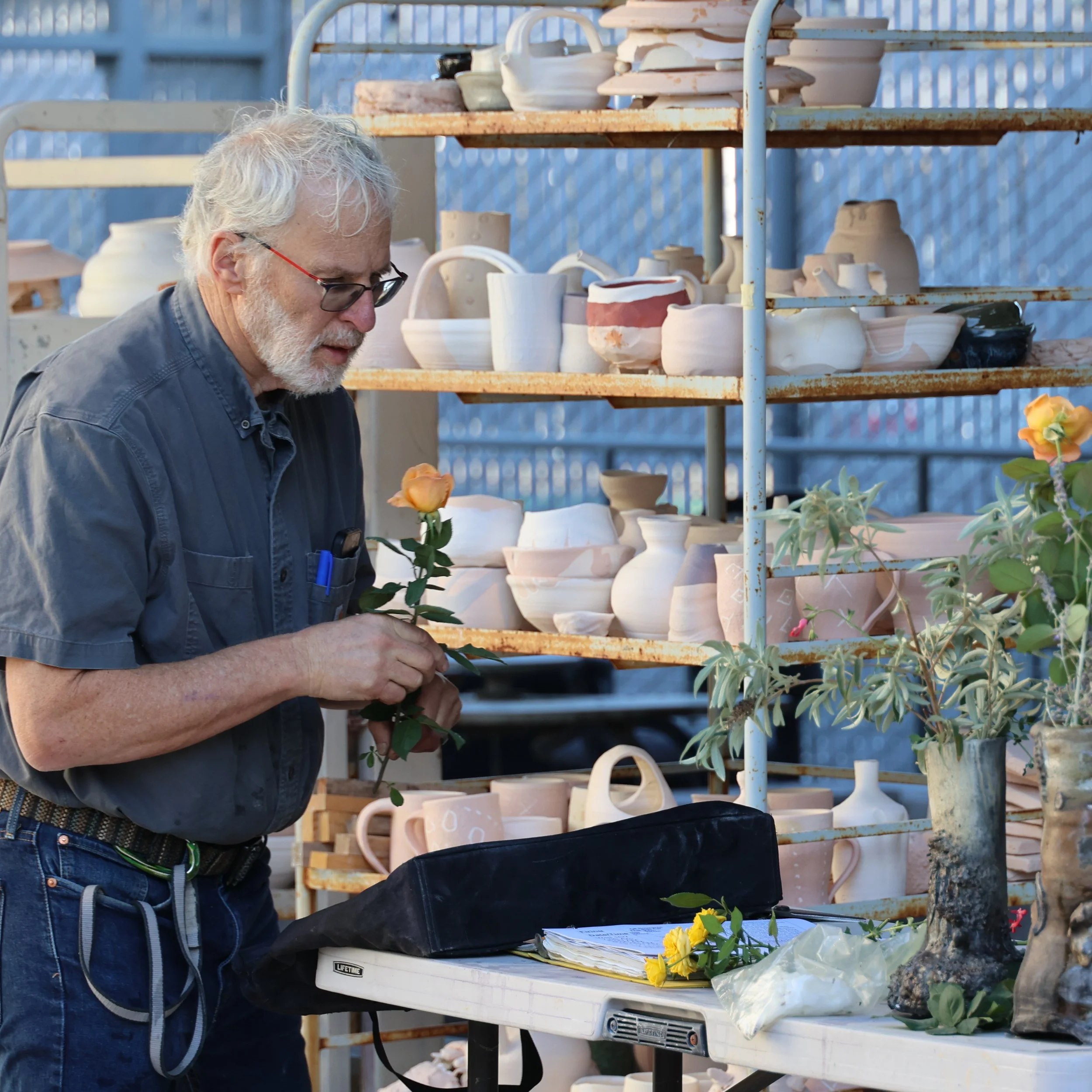 It was my great privilege this past week to help fire the Rocinante bourry box kiln at Solano Community College in Fairfield, CA. The kiln was designed and built by @marclancet, who also wrote THE book on wood firing, "Japanese Wood-Fired Cerami