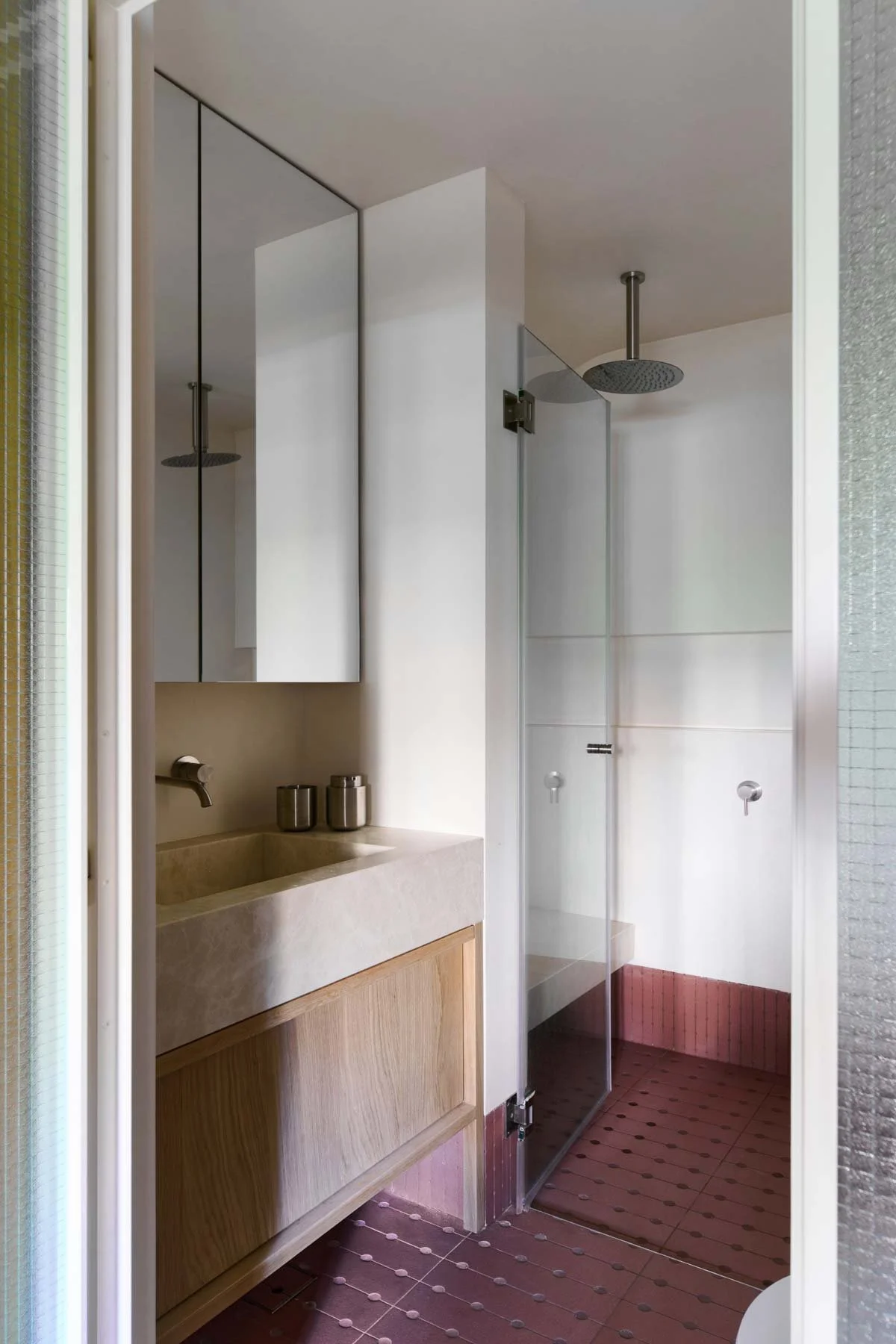 Shower-cat62685.jpg