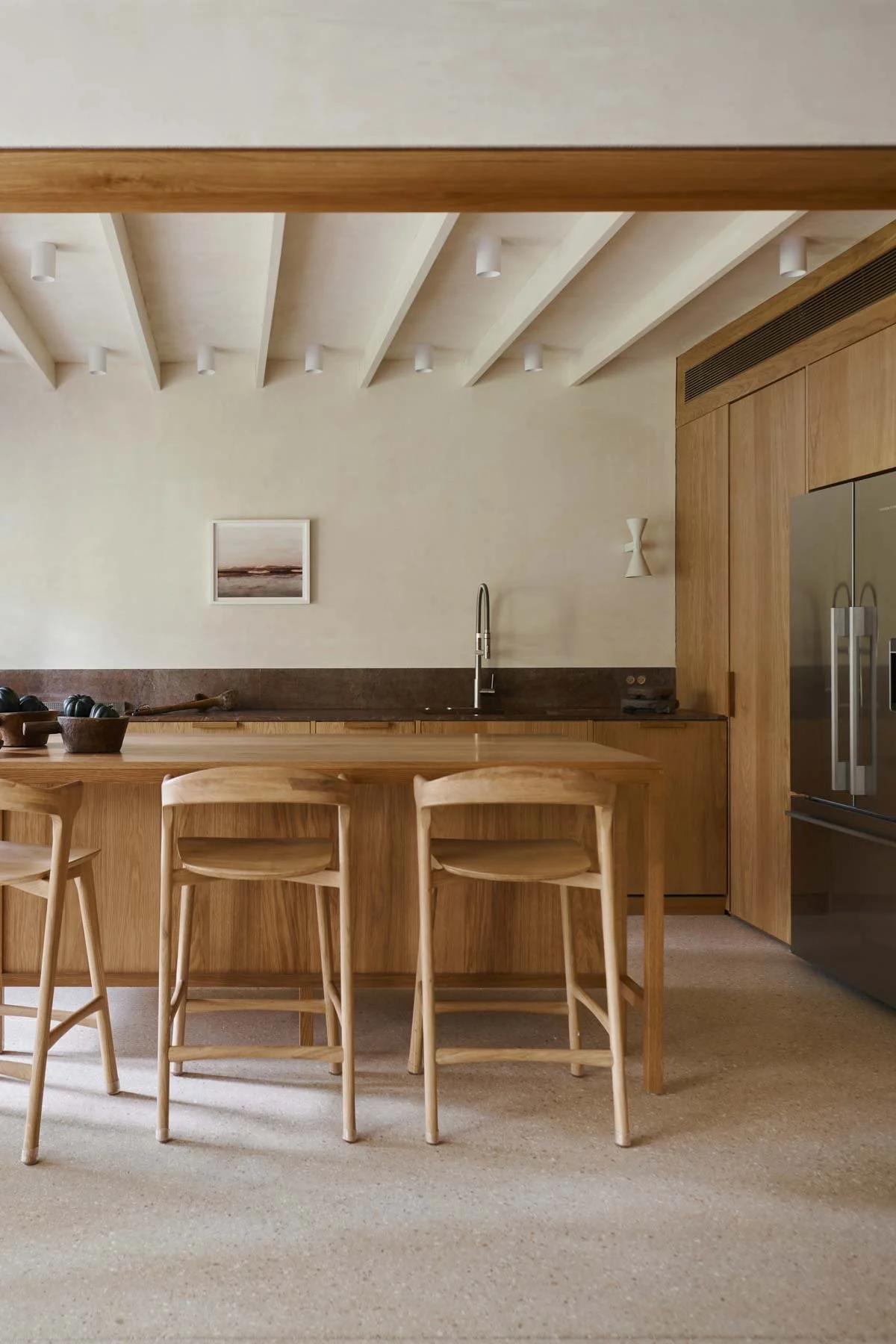 1Kitchen-cat62220.jpg
