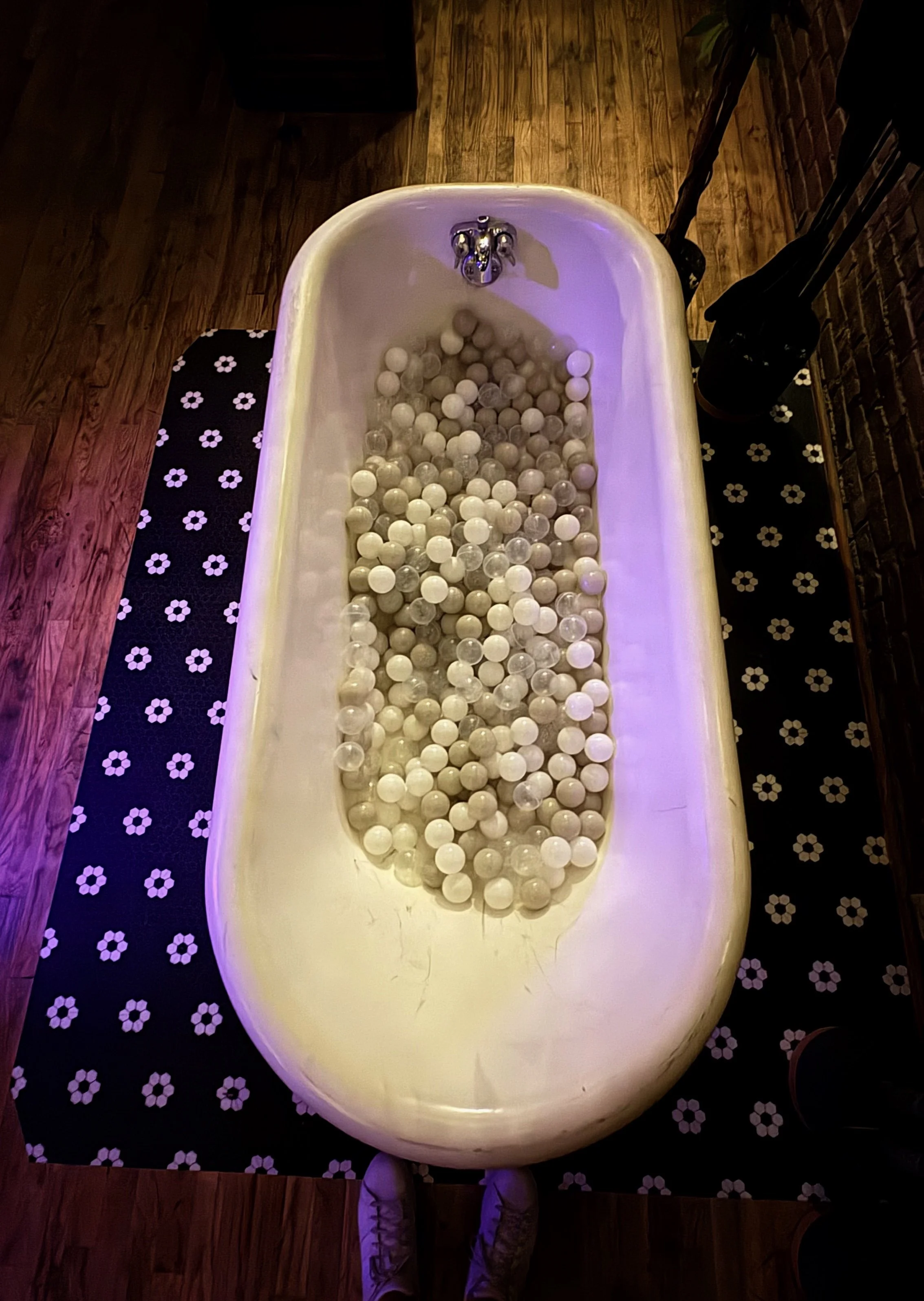 ***LOFT39 third floor speakeasy bathtub.JPG