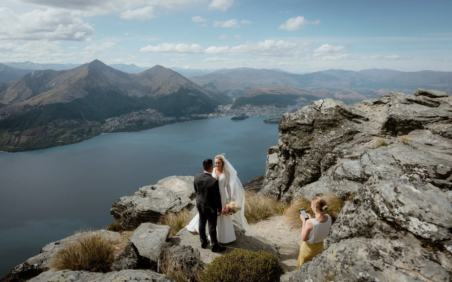 Queenstown-heli-wedding-planner-photo.jpg