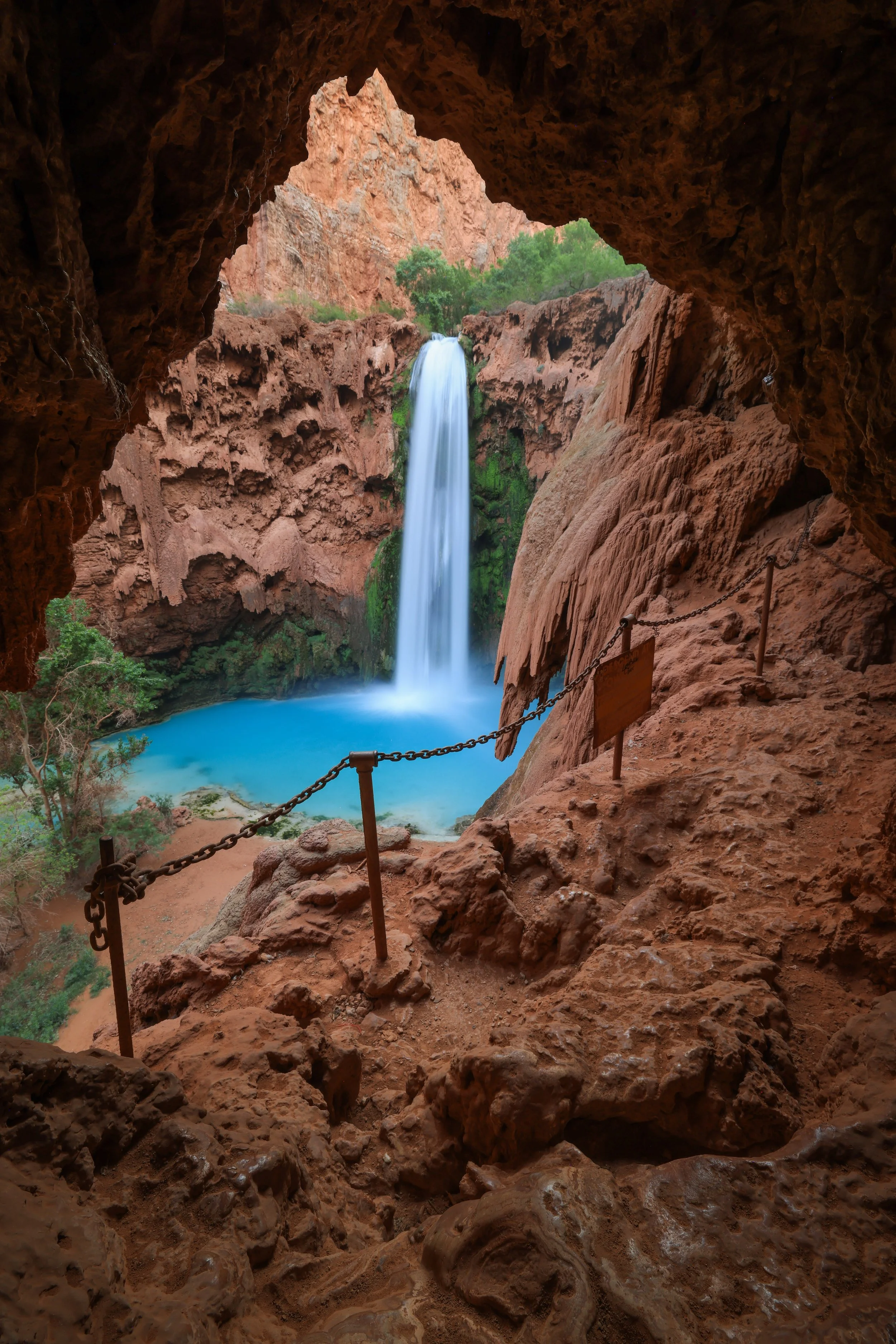 Mooney Falls.jpg