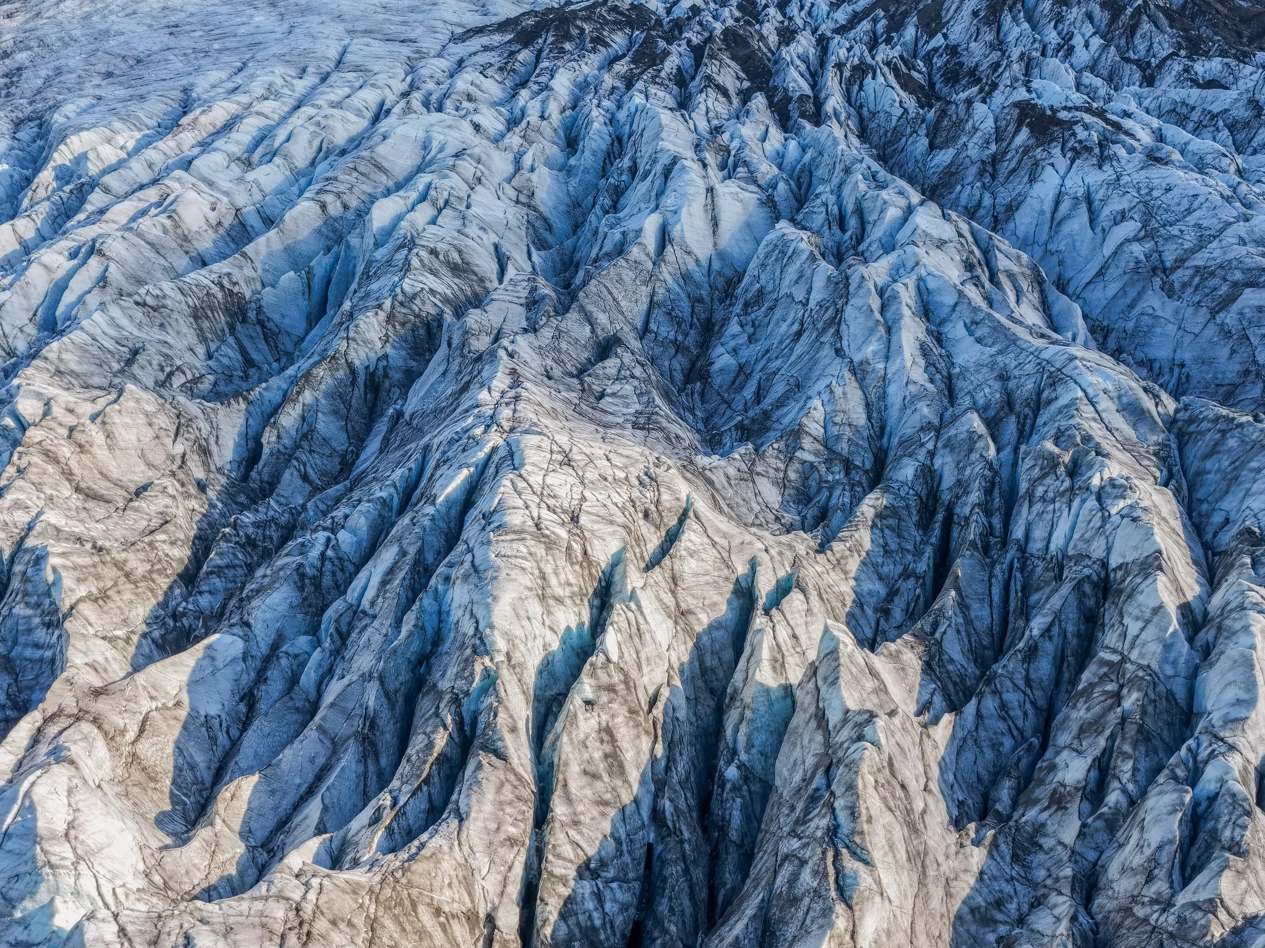 Glacier of Iceland.jpg