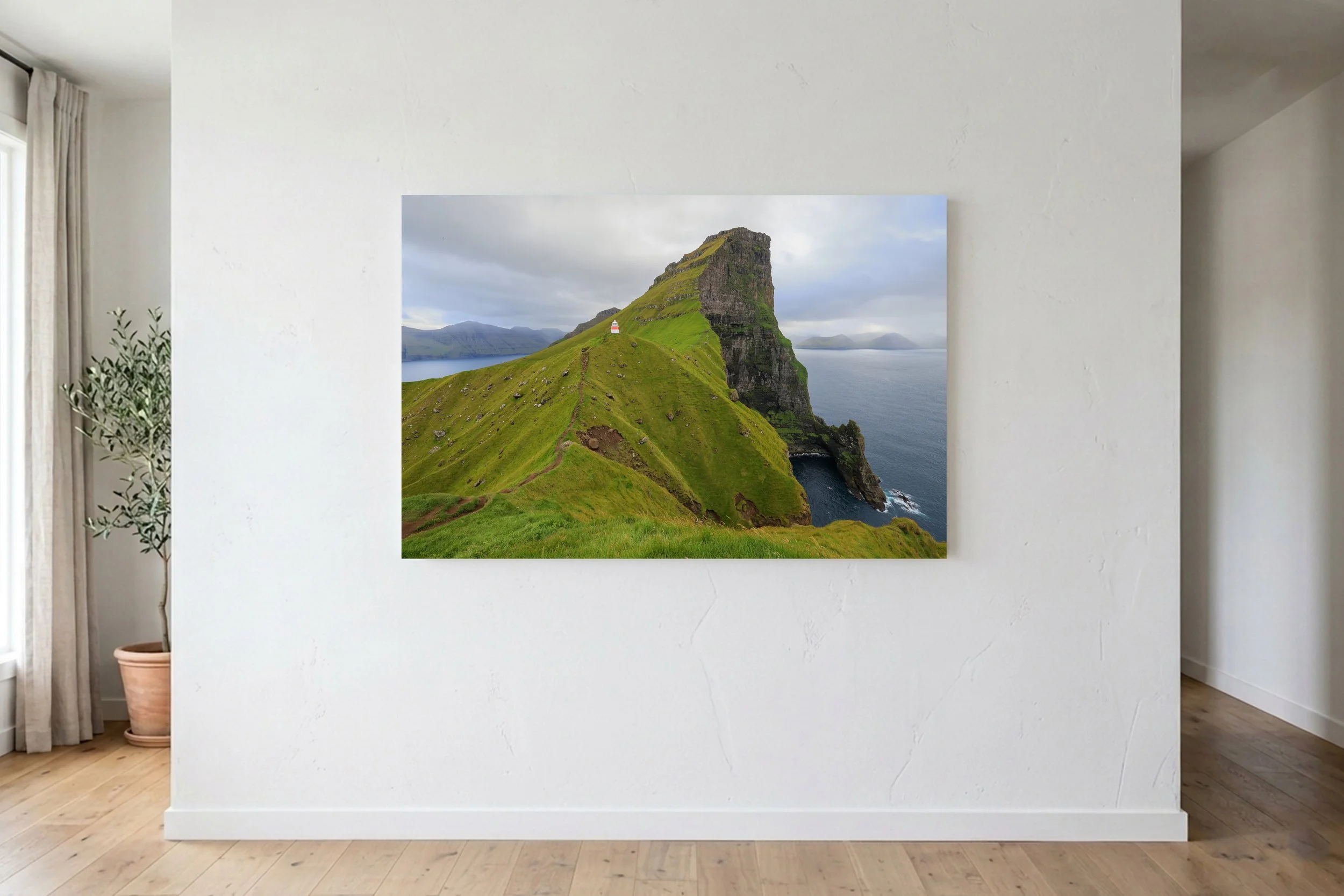 Kallur Lighthouse On Wall.jpg