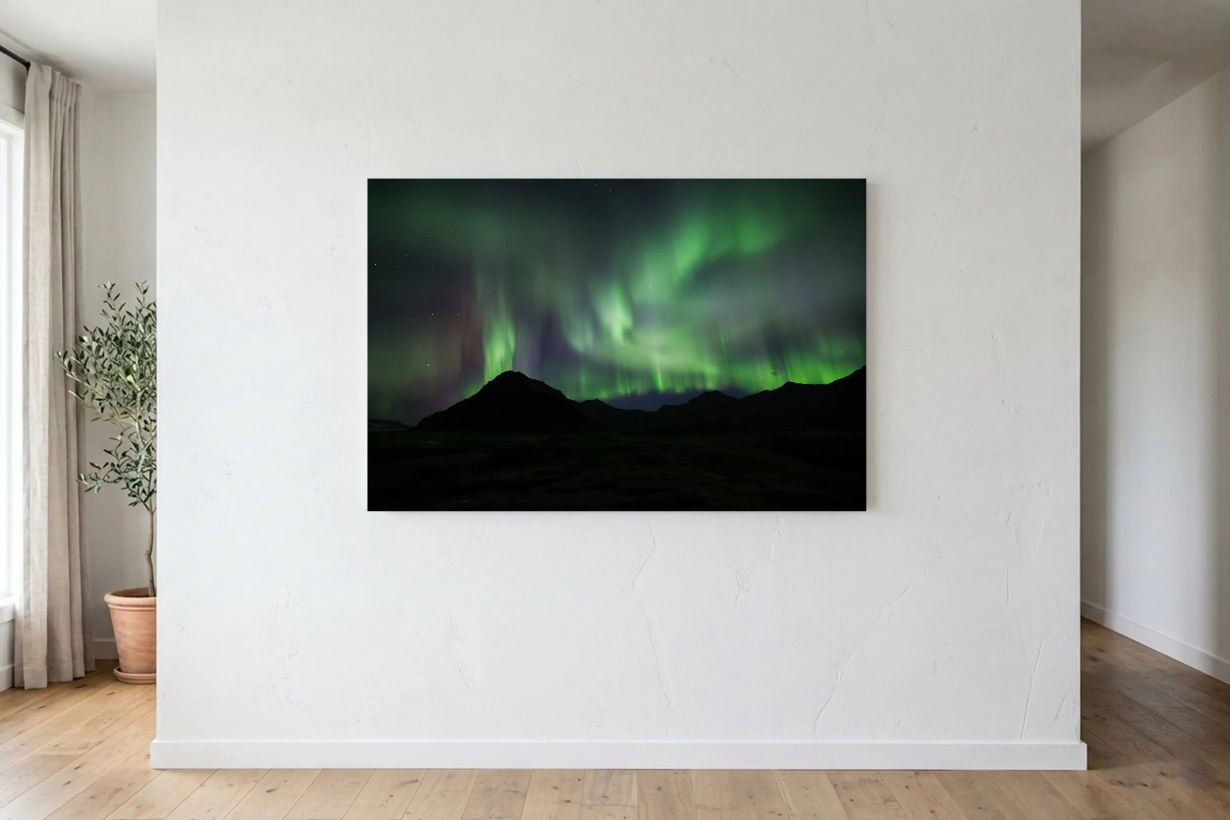 Aurora Borealis In Iceland