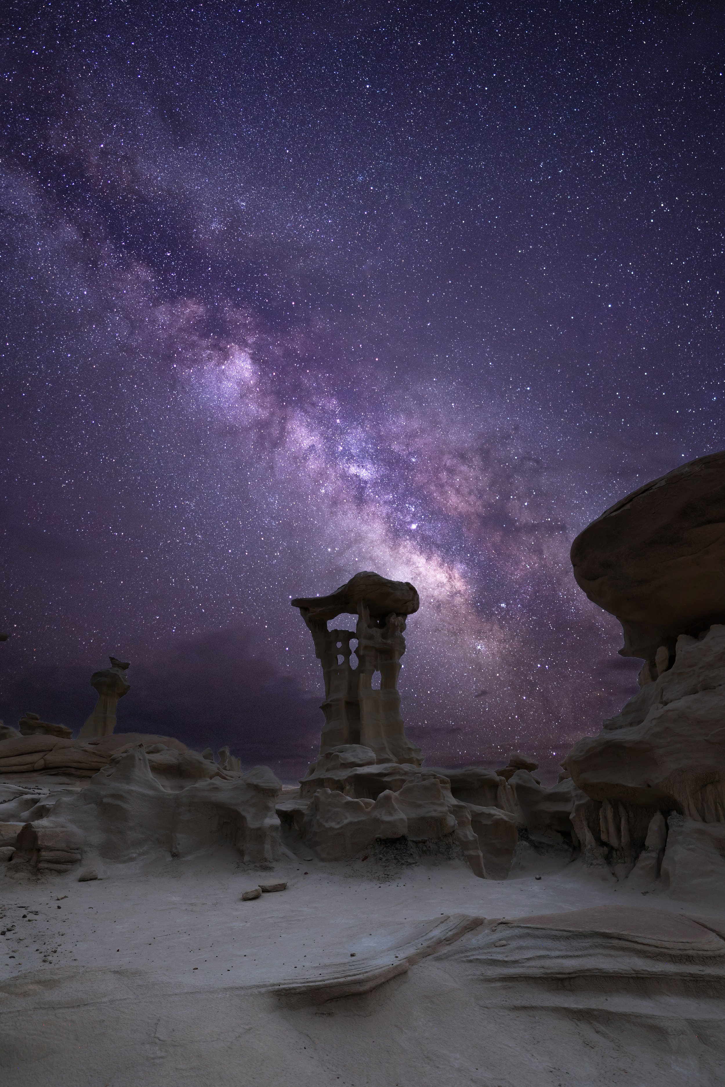 Alien Throne Milky Way.jpg