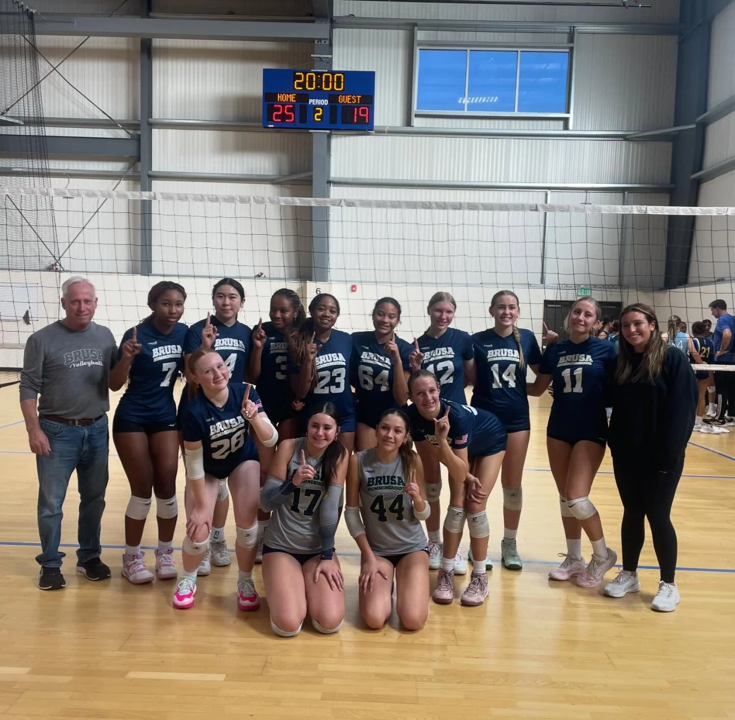💫 16 William 💫

What a great start the season for 16 William!
They went 4-2 on the weekend and are looking strong! 

👀 Coach Jim filling in today while Coach William was with his 18s 👀