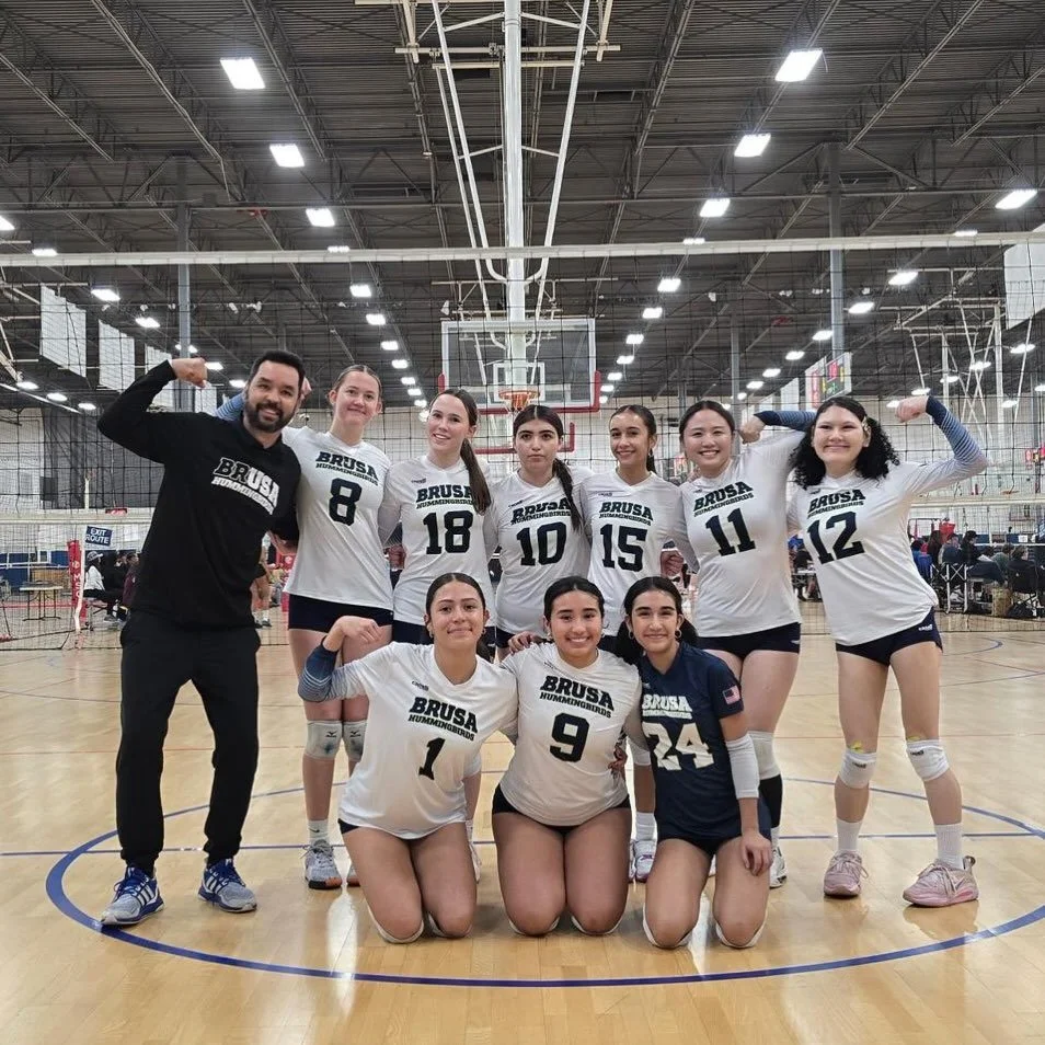💫 17 William 💫

Great first weekend of play for 17 William!
Keep working hard girls!