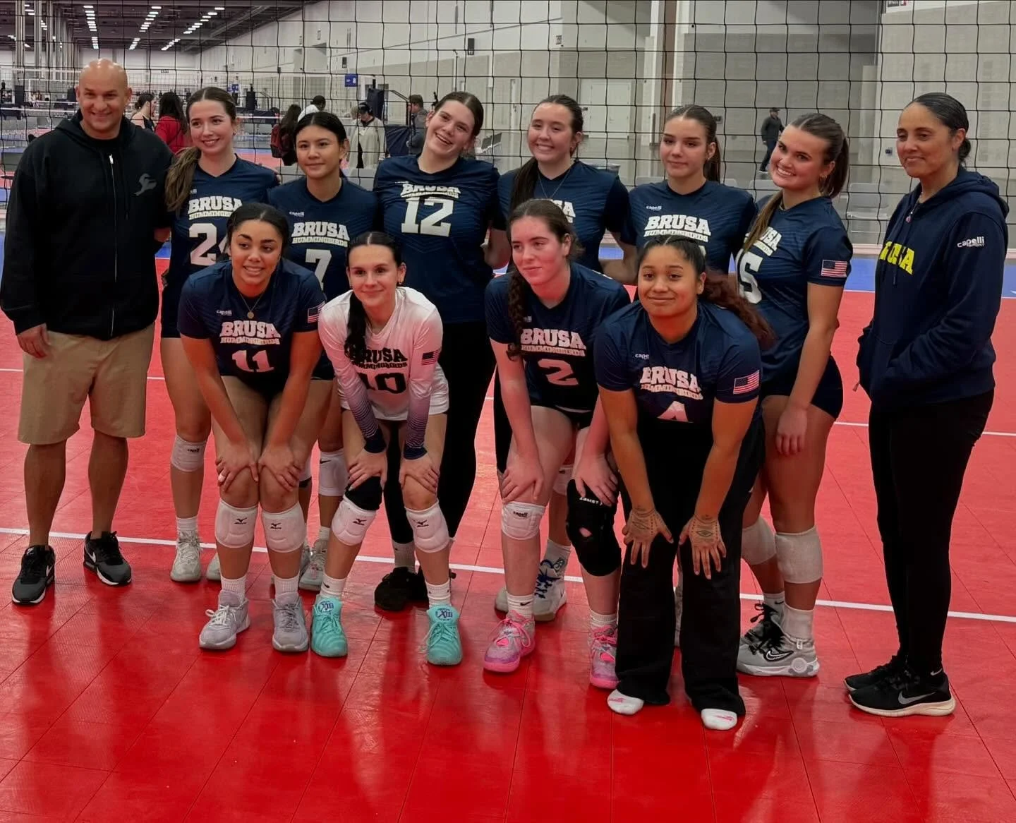 ✨ 18 Costa ✨

After a long afternoon of play yesterday this team went 2-1 in their pool play in Vegas and is still in the running today!
Good luck 🍀