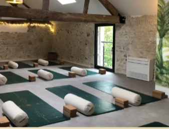 Retraite Yoga &amp; Ayurveda : sur la voie du bien-être naturel