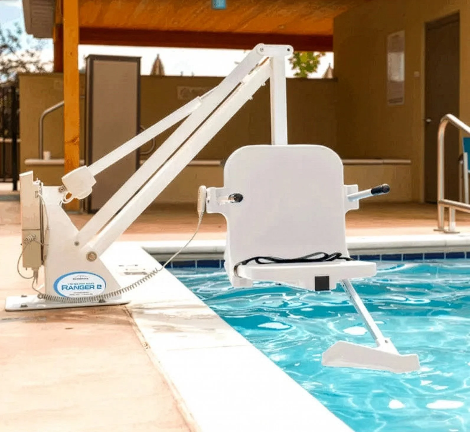 Ranger 2 pool lift, butler mobility, accessibility