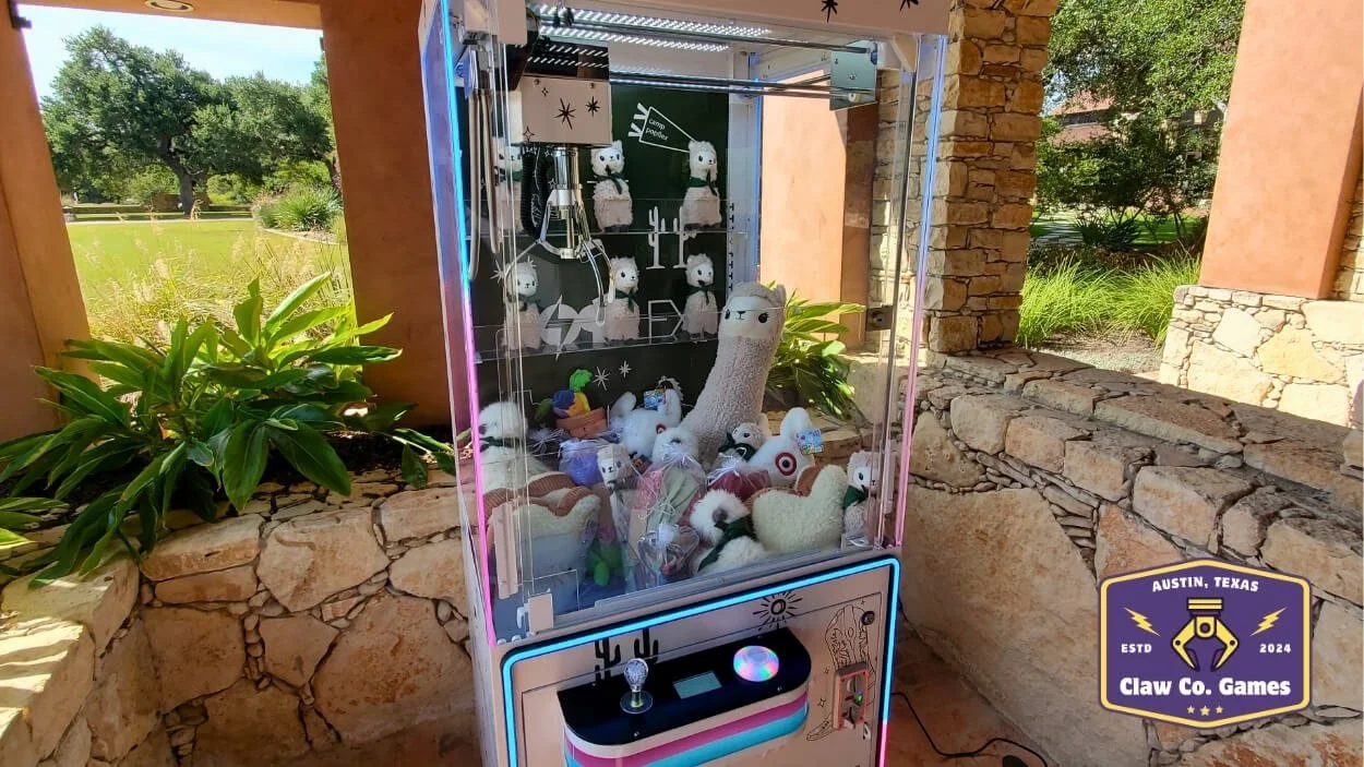 For Popflex's 2025 member's retreat, we provided a custom-wrapped claw machine that gave attendees a fun, interactive experience throughout the event.