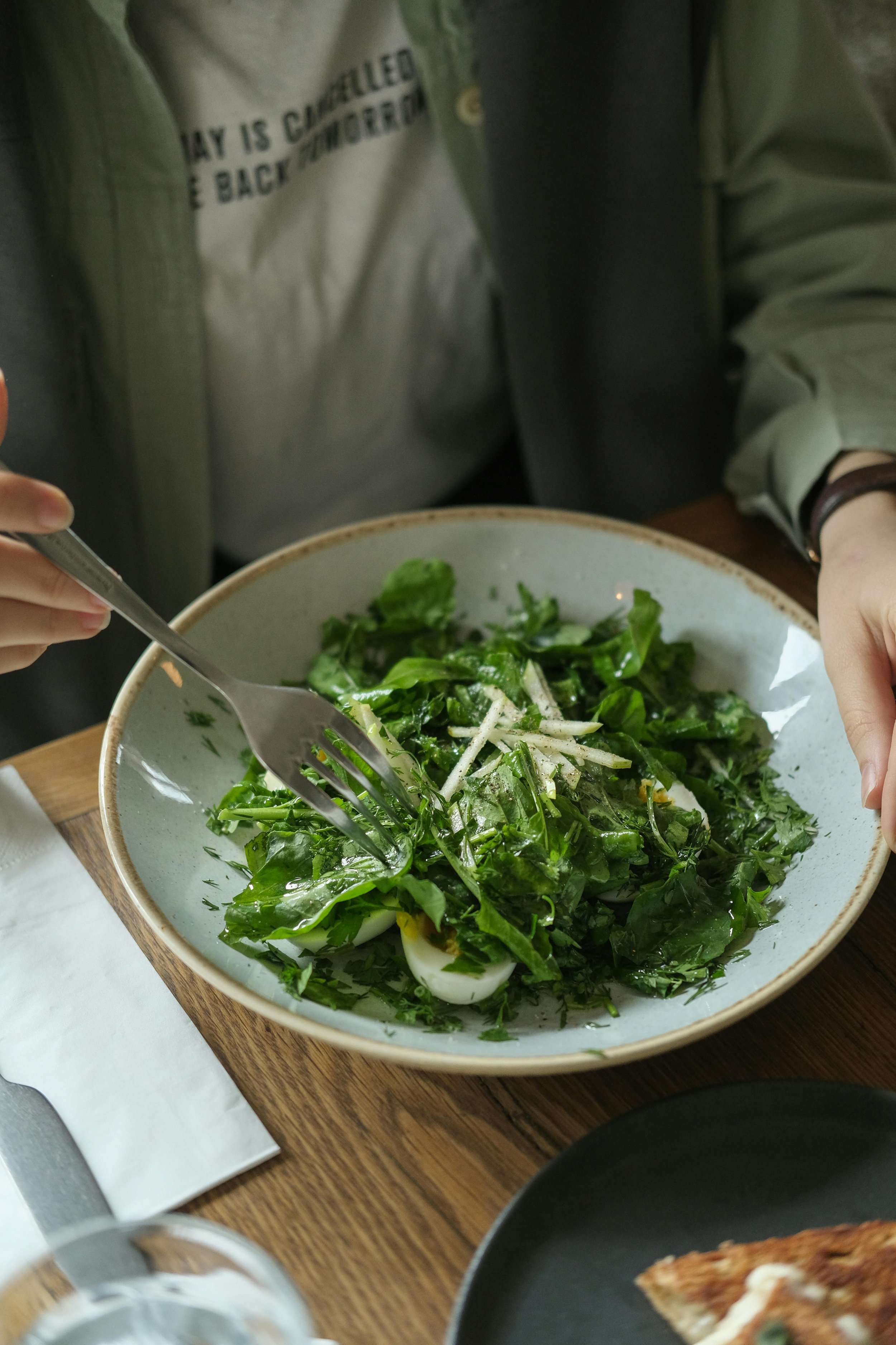 Nitric Oxide: The Green Powerhouse That Lowers Blood Pressure Naturally