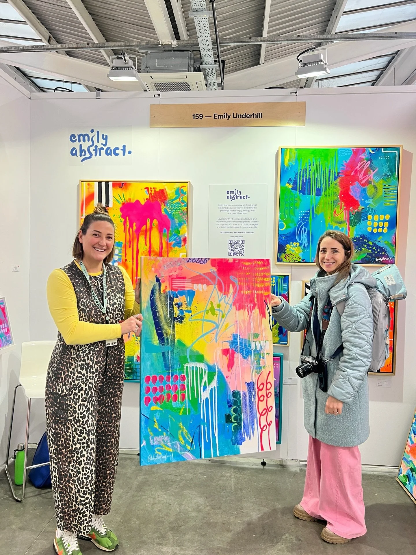 That&rsquo;s a wrap on @theotherartfair and what an incredible weekend!💥

Four days, hundreds of conversations, lots of laughs, and some beautiful pieces heading off to their forever homes 🤩

A HUGEEE thank you to everyone who stopped by my stand, 