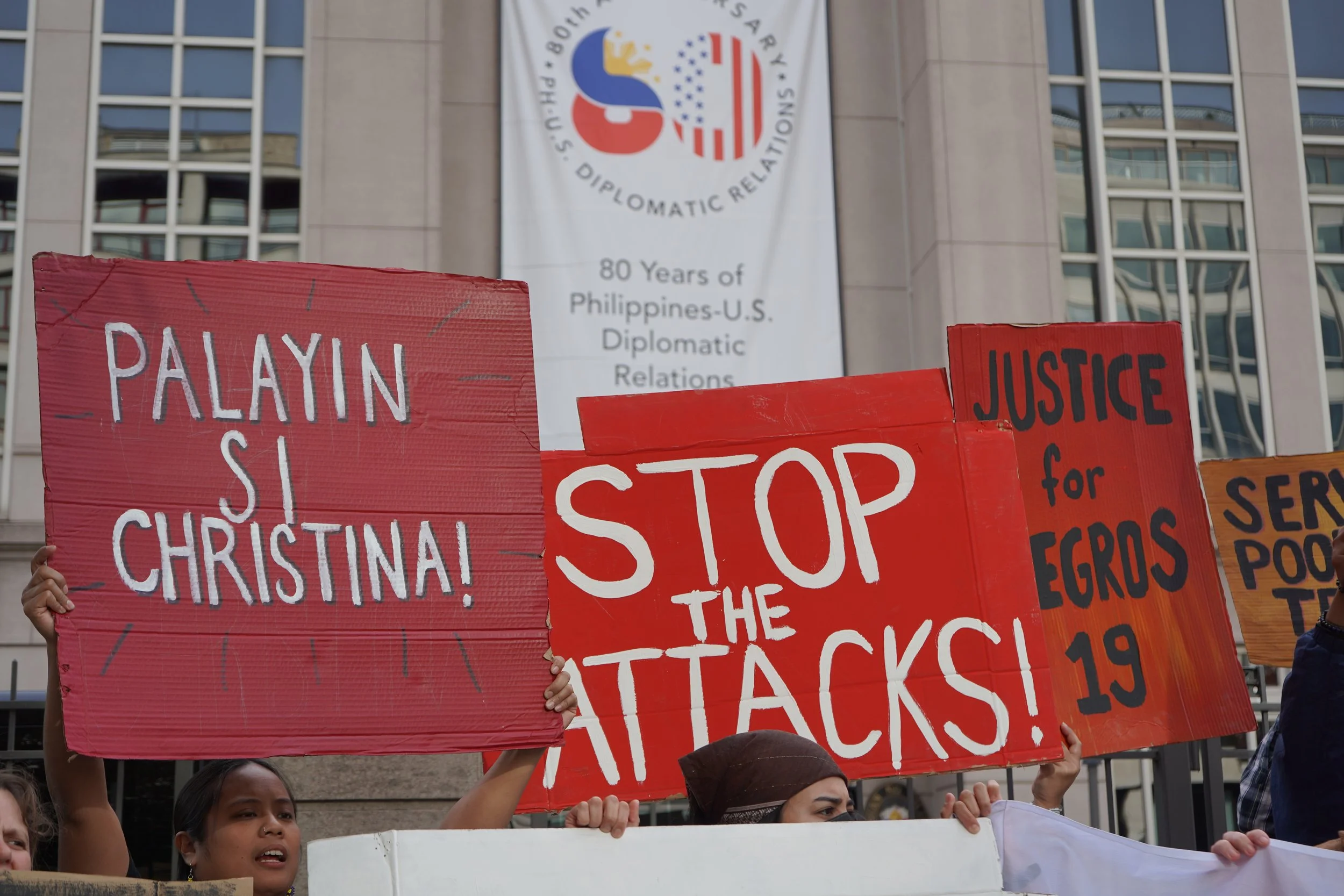 Signs 2.JPG