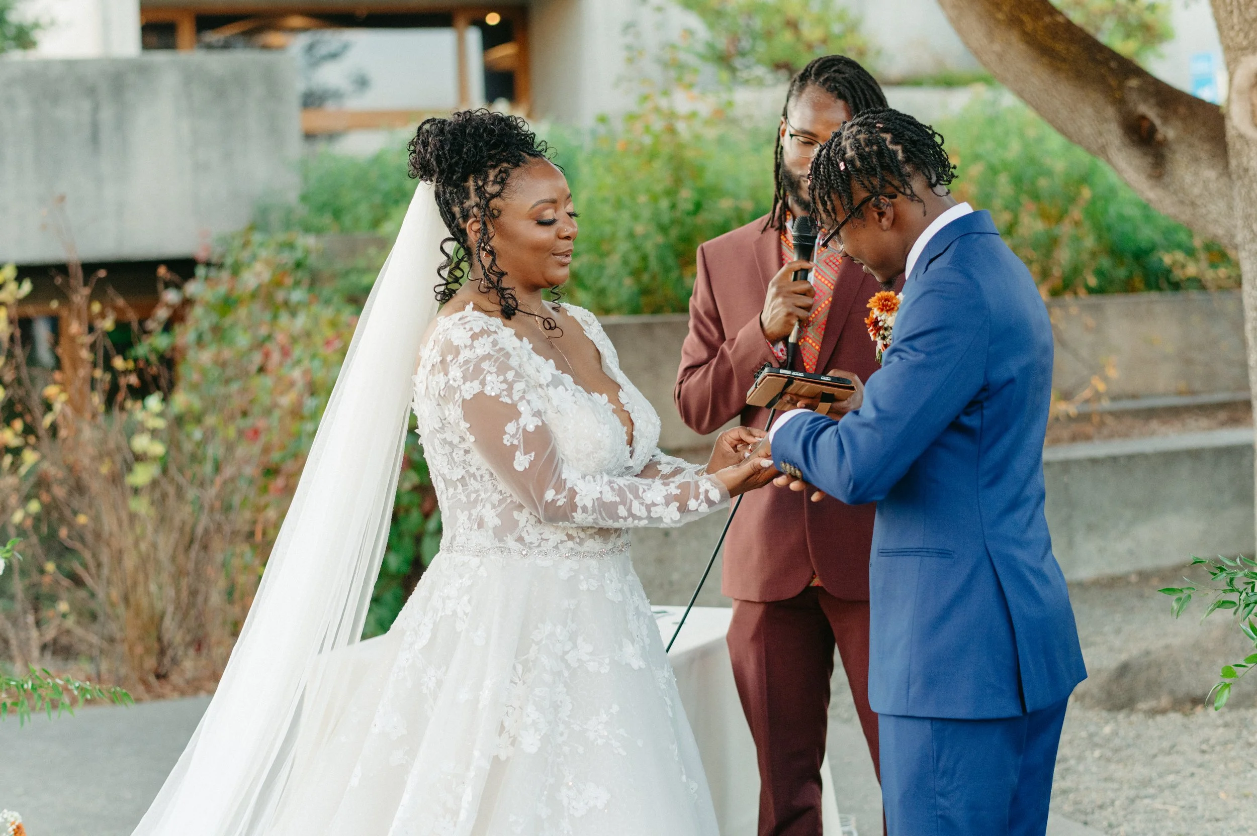 brianna-cavon-wedding-380.jpg