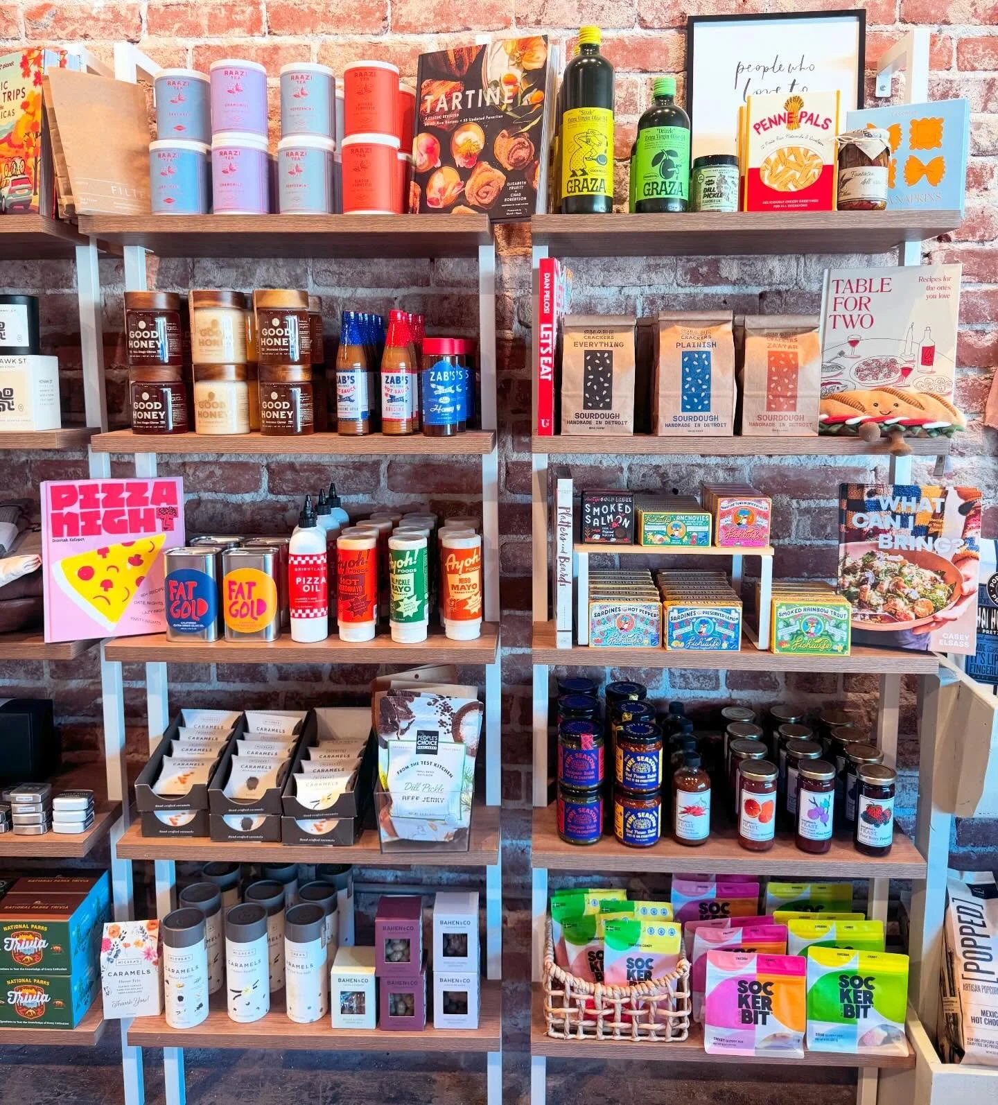 ✨pantry goals✨ @fire_season_goods is now at @sidebloomshop! Go visit and grab all the spring treats 🌸🌼