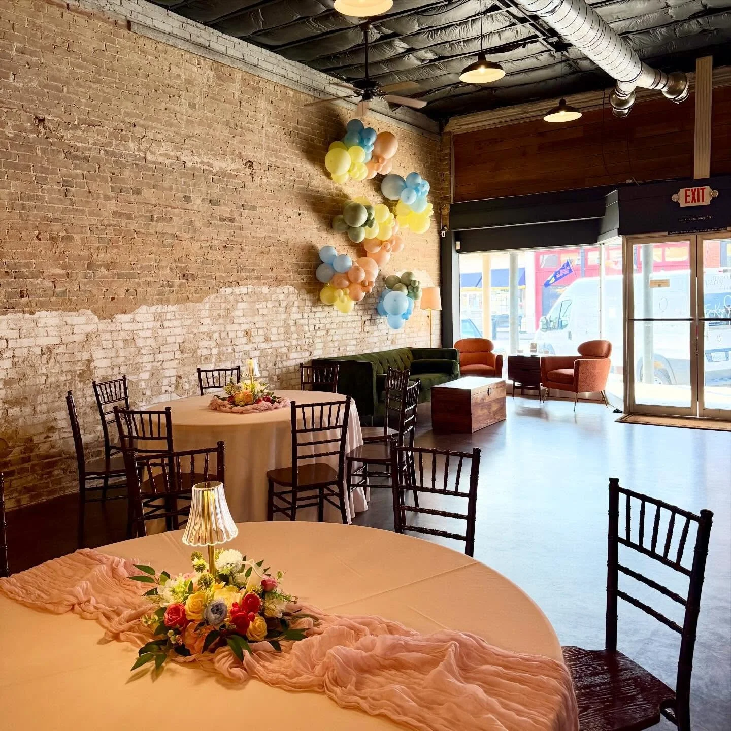 Spring is in the air and we are ready for it! 🌸