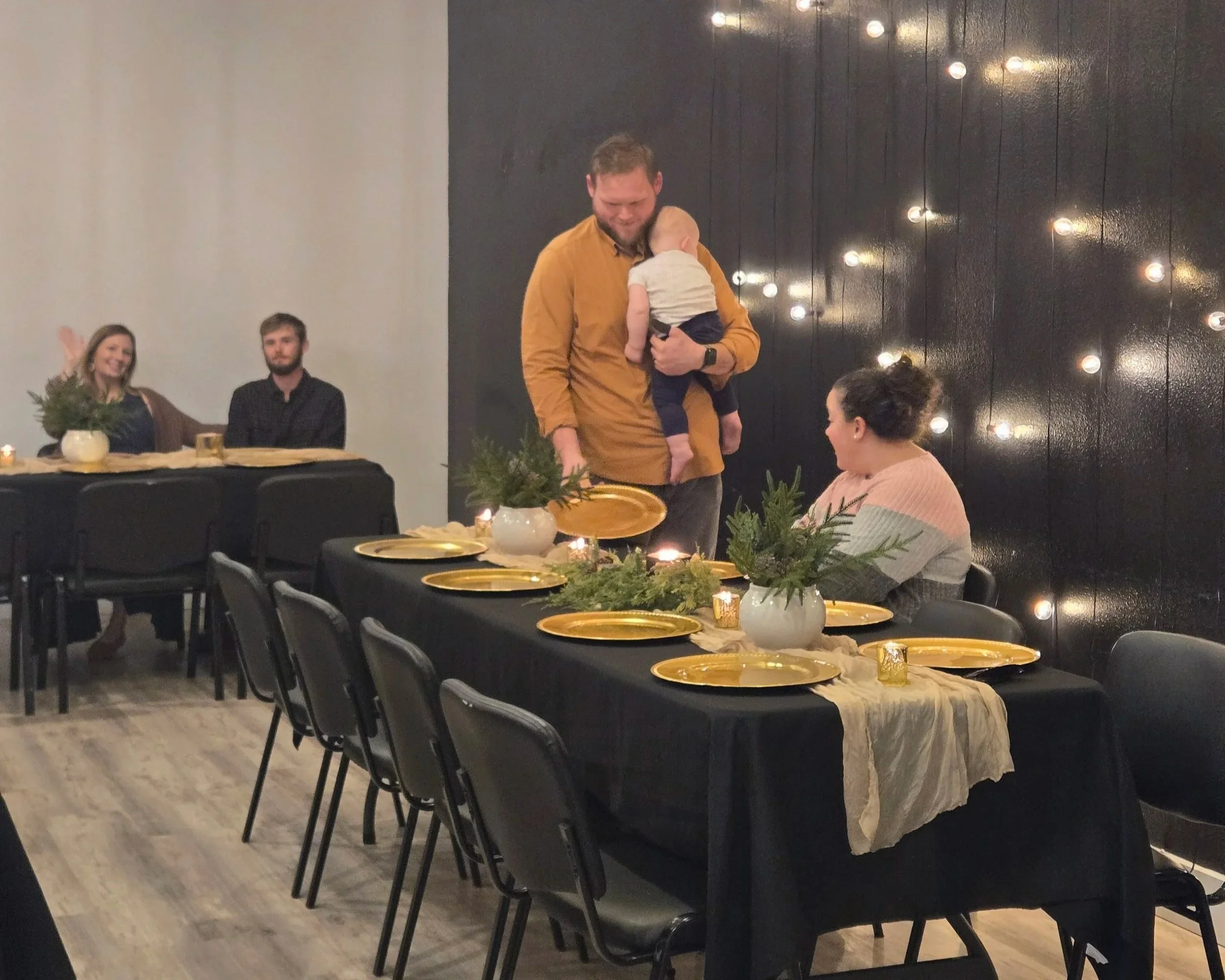 Tablespace at Oasis Events Collective in Sarasota FL. Cozy intimate venue near Lakewood Ranch, Ellenton, Bradenton, Venice.