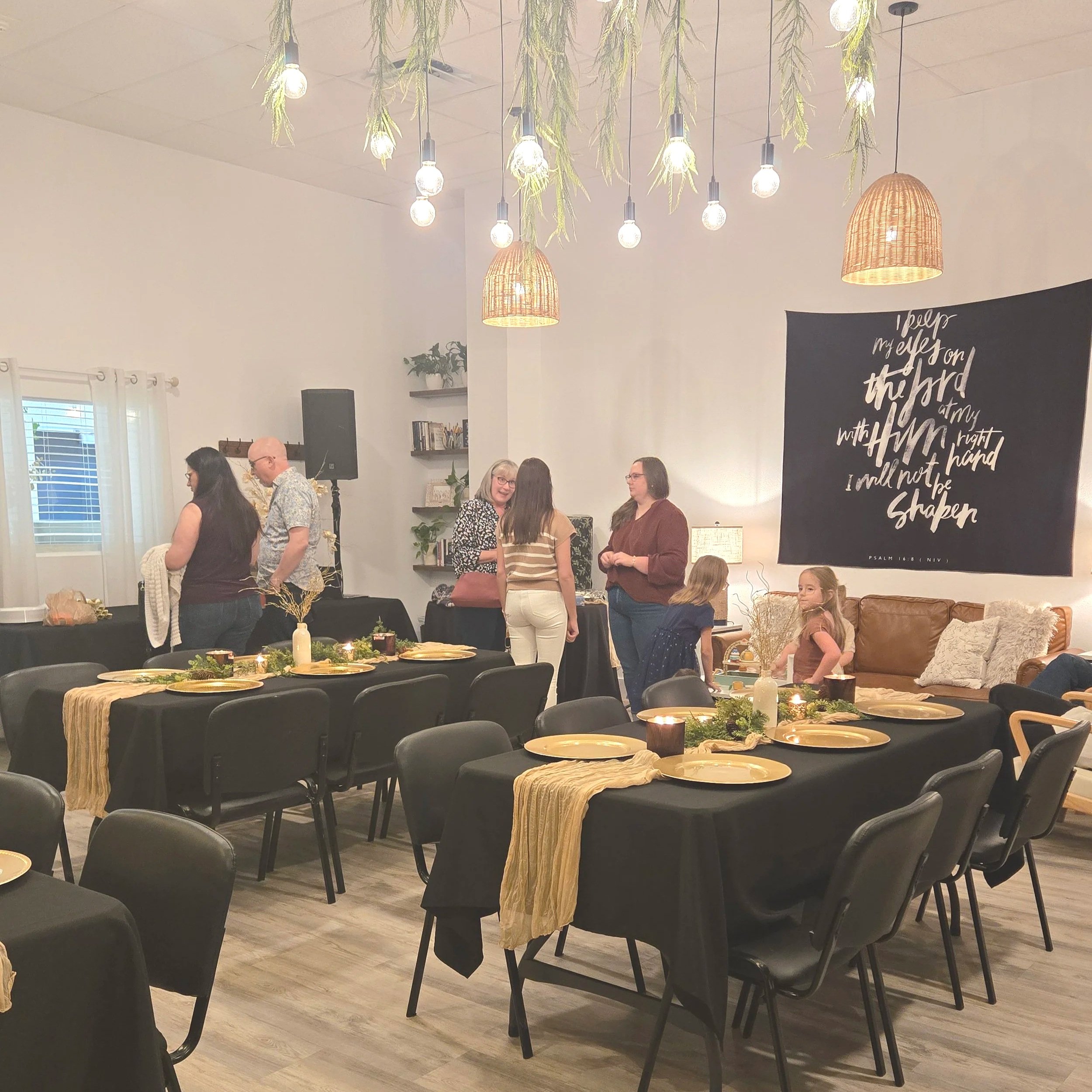 Shower at Oasis Events Collective in Sarasota FL. Cozy intimate venue, rental space for showers, birthday parties, corporate events, business meetings near Venice, Ellenton, Lakewood Ranch, Bradenton.