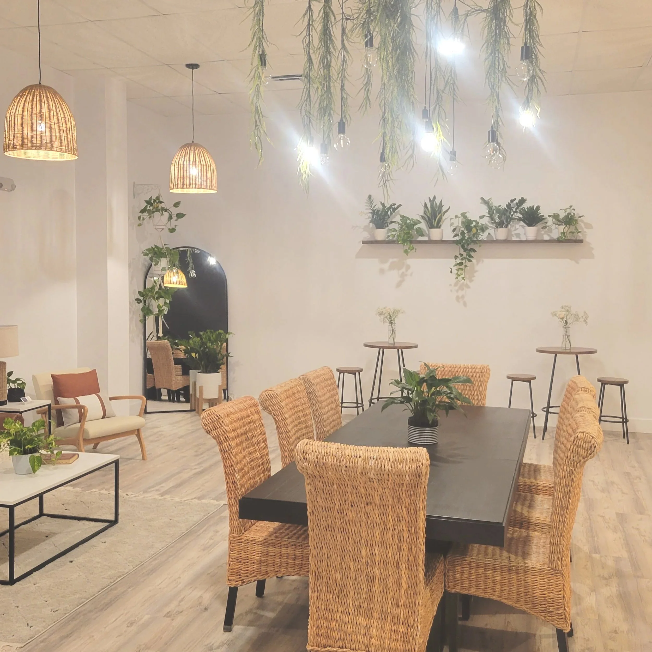 Cozy, intimate venue for your baby shower, bridal shower, gender reveal, meeting or Bible Study | Sarasota Event Space | Bradenton Small Venue | Lakewood Ranch Baby Shower | Corporate Meeting Space | Christmas Party for Employees