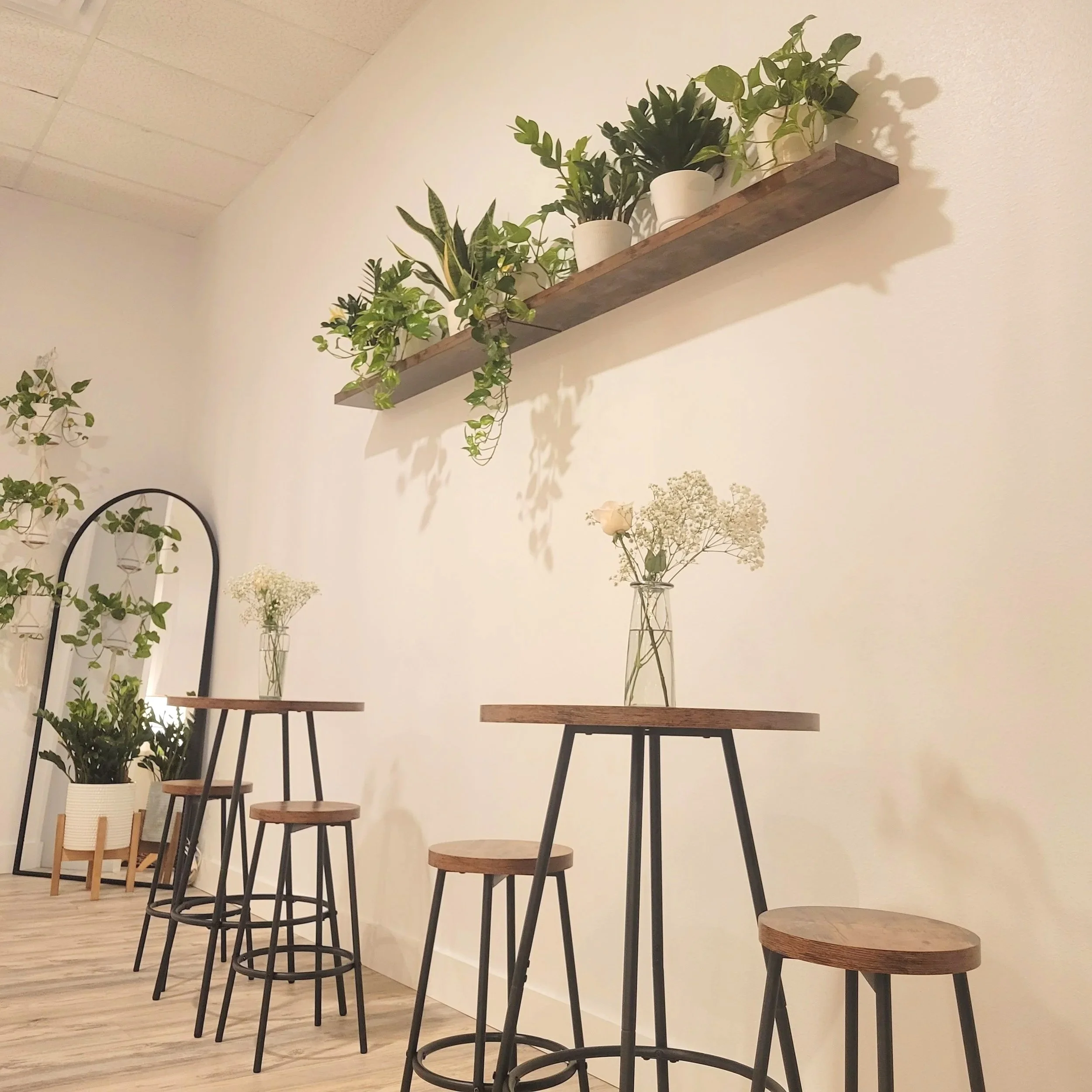 Cozy spaces in our venue at Oasis Collective Venue in Sarasota, FL.  Also serving Bradenton, Lakewood Ranch, Siesta Key, and Ellenton.