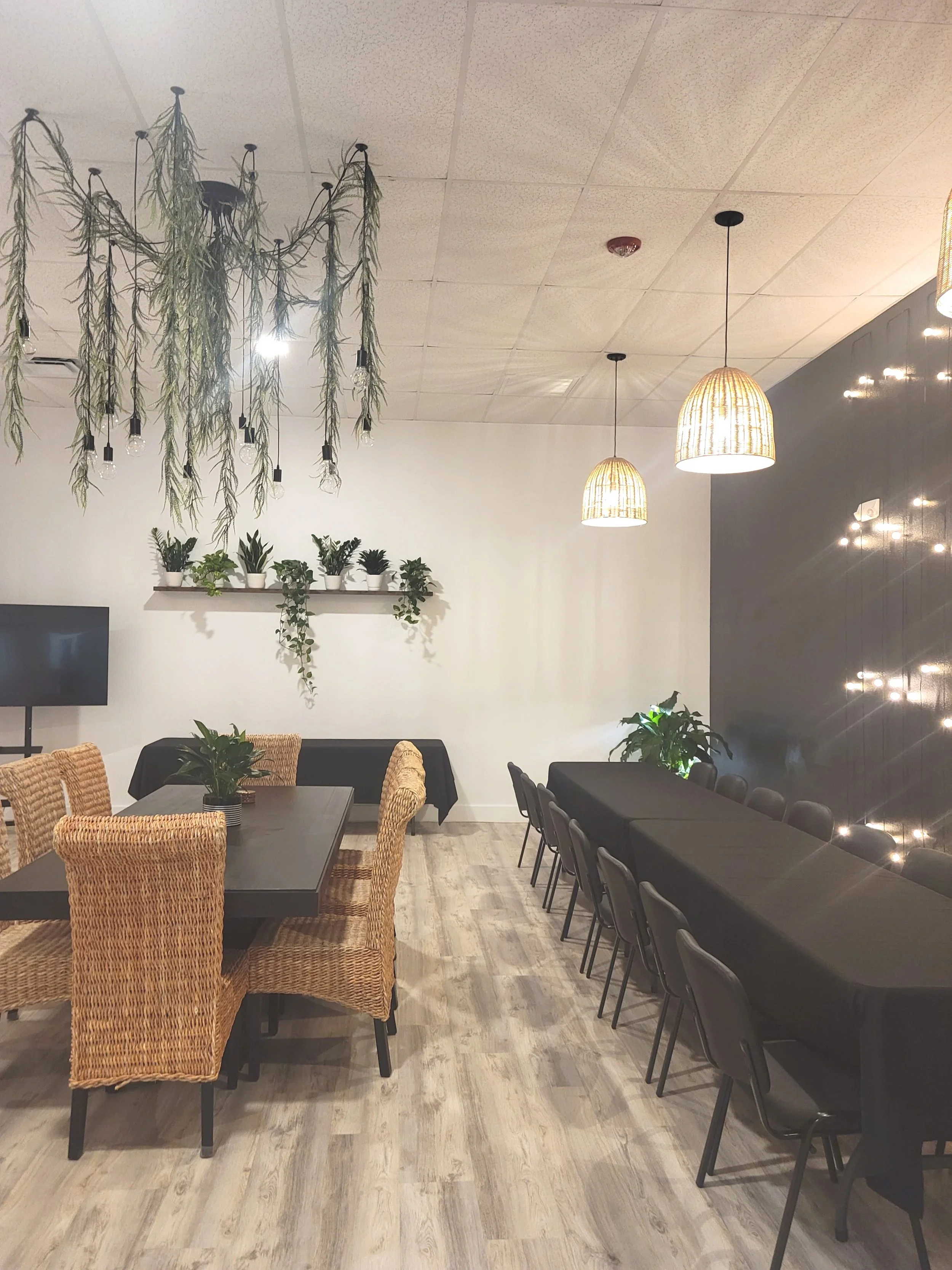 We have extra tables and chairs at Oasis Collective to accommodate up to 40 people for a corporate meeting space. Sarasota, FL