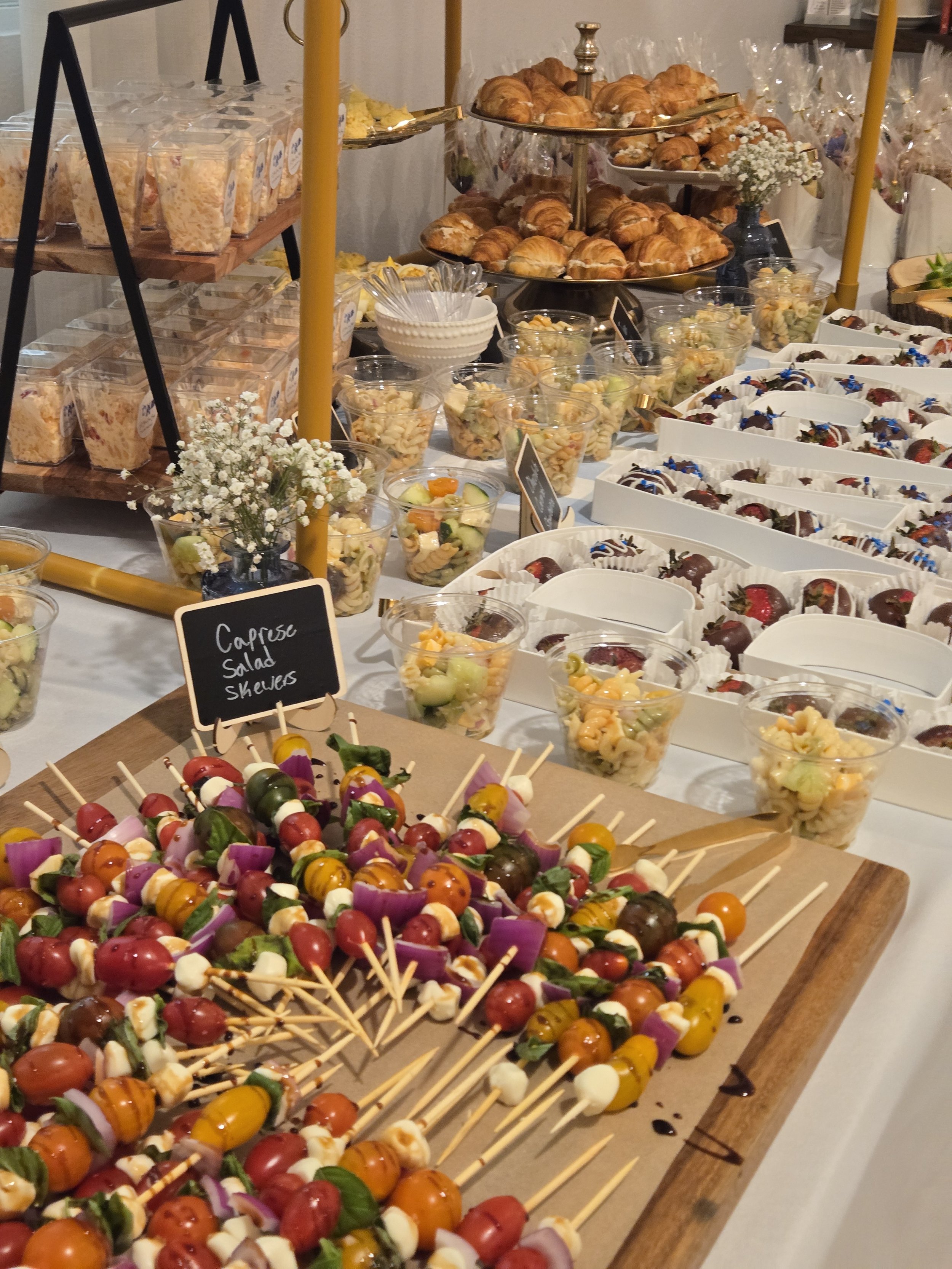 An event Venue in Sarasota Florida for baby showers, bridal showers, and birthday parties.  Also serving Lakewood Ranch, Parrish and Venice.