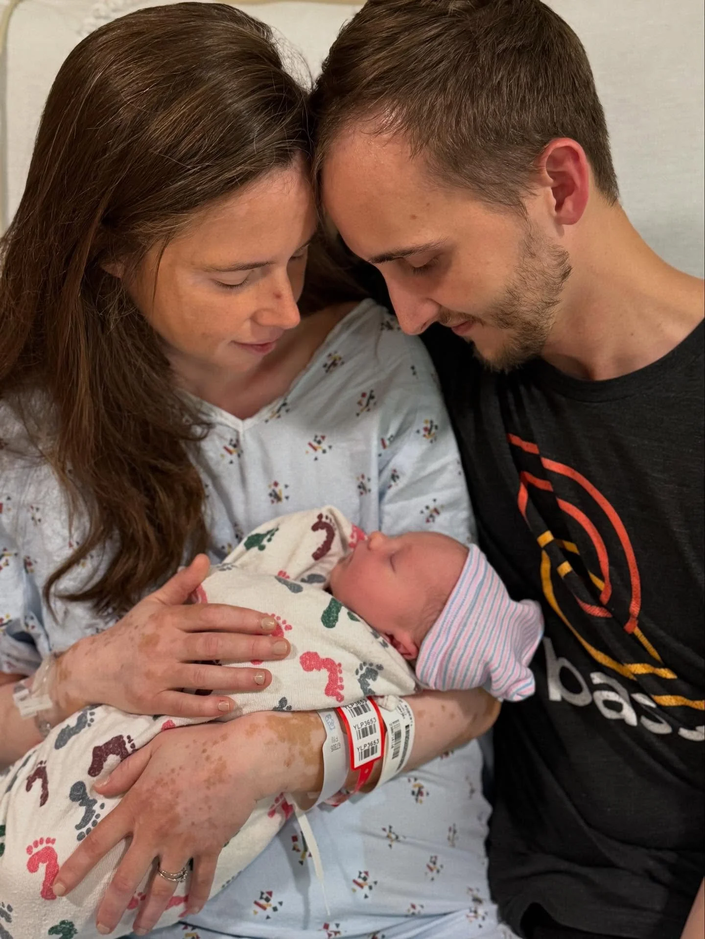 Isaac James Ermatinger. 

It&rsquo;s so nice to meet you. 💙🎉🕊️

Isaac means &ldquo;he will laugh&rdquo; or &ldquo;son of laughter&rdquo;. James is after my dad and one definition is &ldquo;follow closely at the heel of God.&rdquo; That is the pict