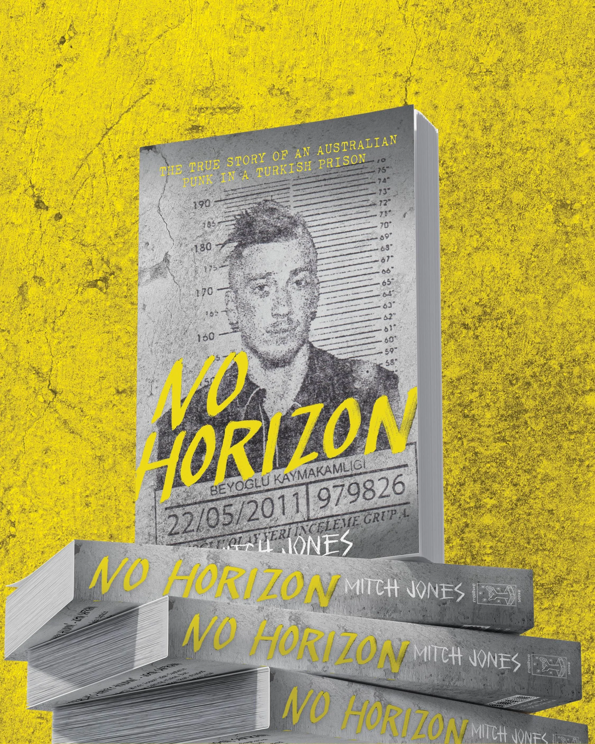 No Horizon paperback