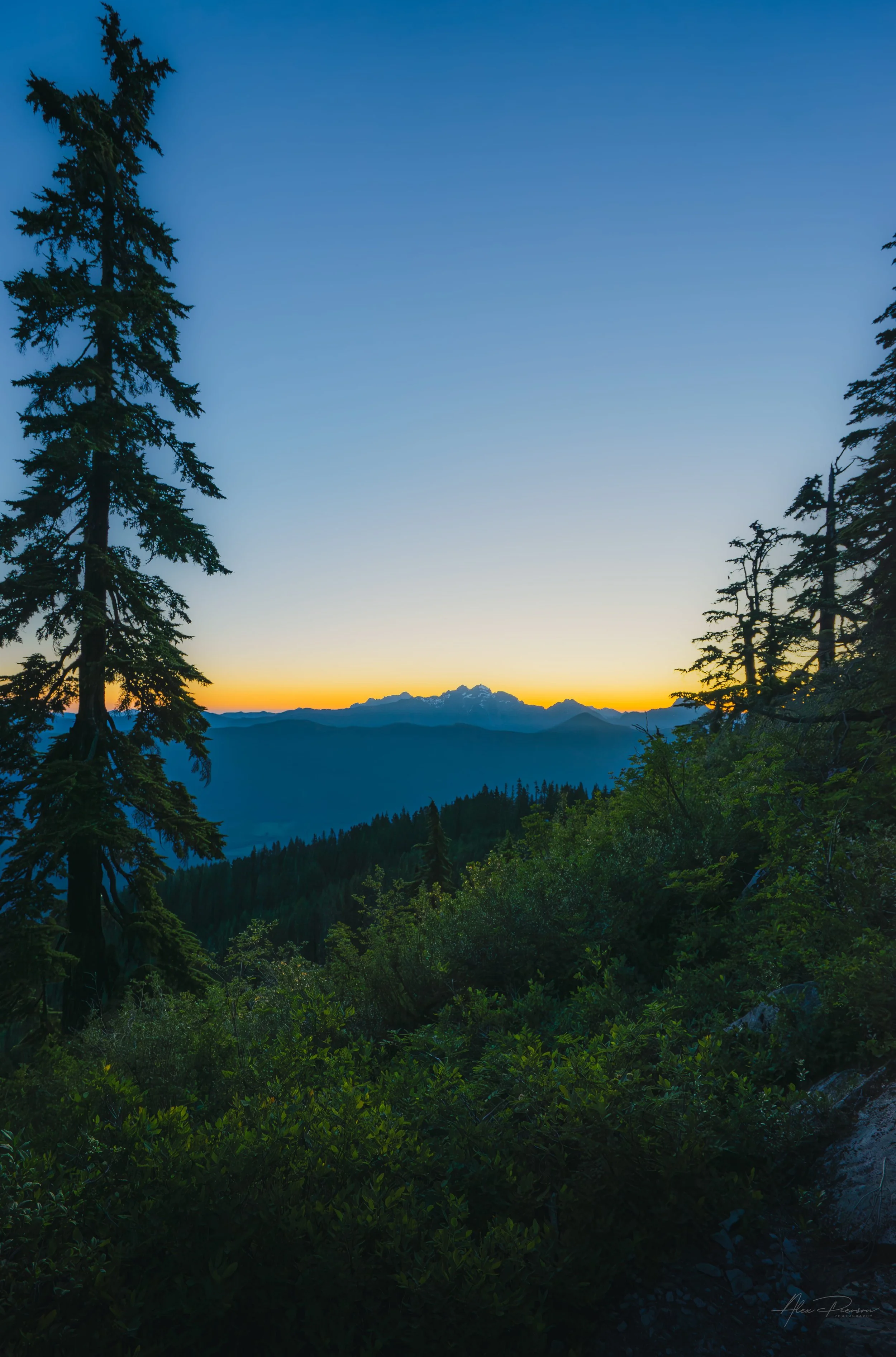 mt-rainier-tatoosh-range-twilight-silhouette-framed.jpg