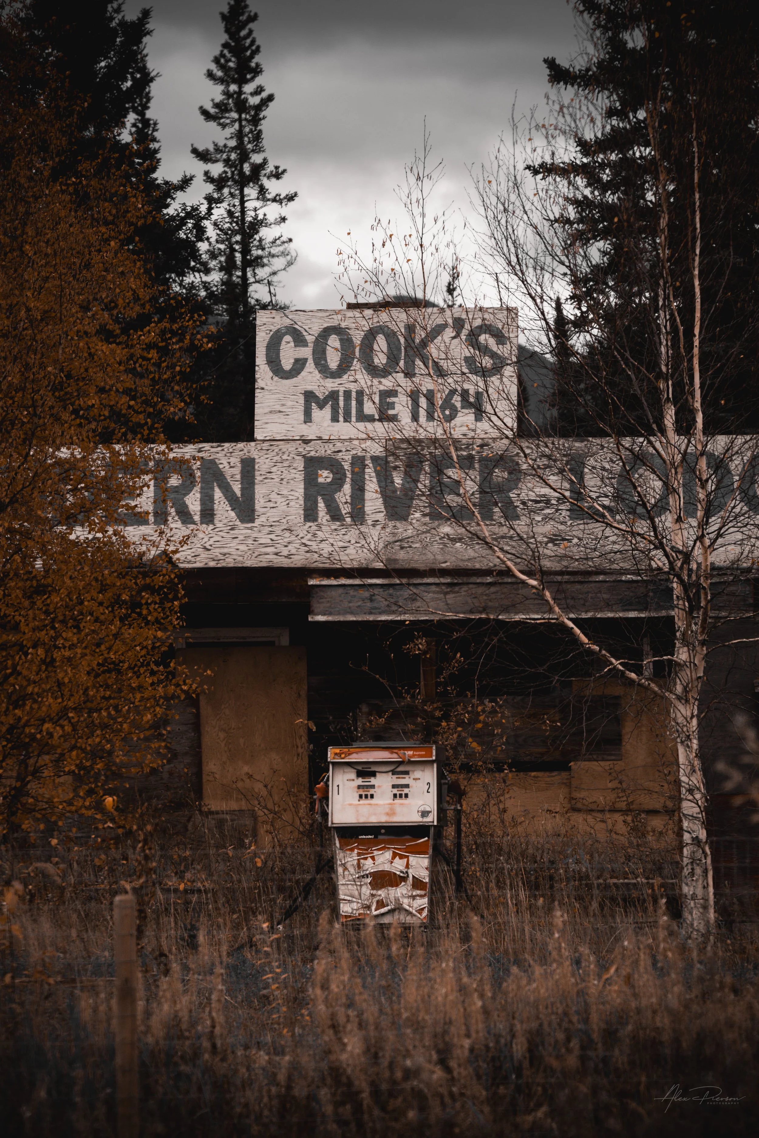 cooks-mile-1164-eastern-river-lodge-alaska-highway.jpg