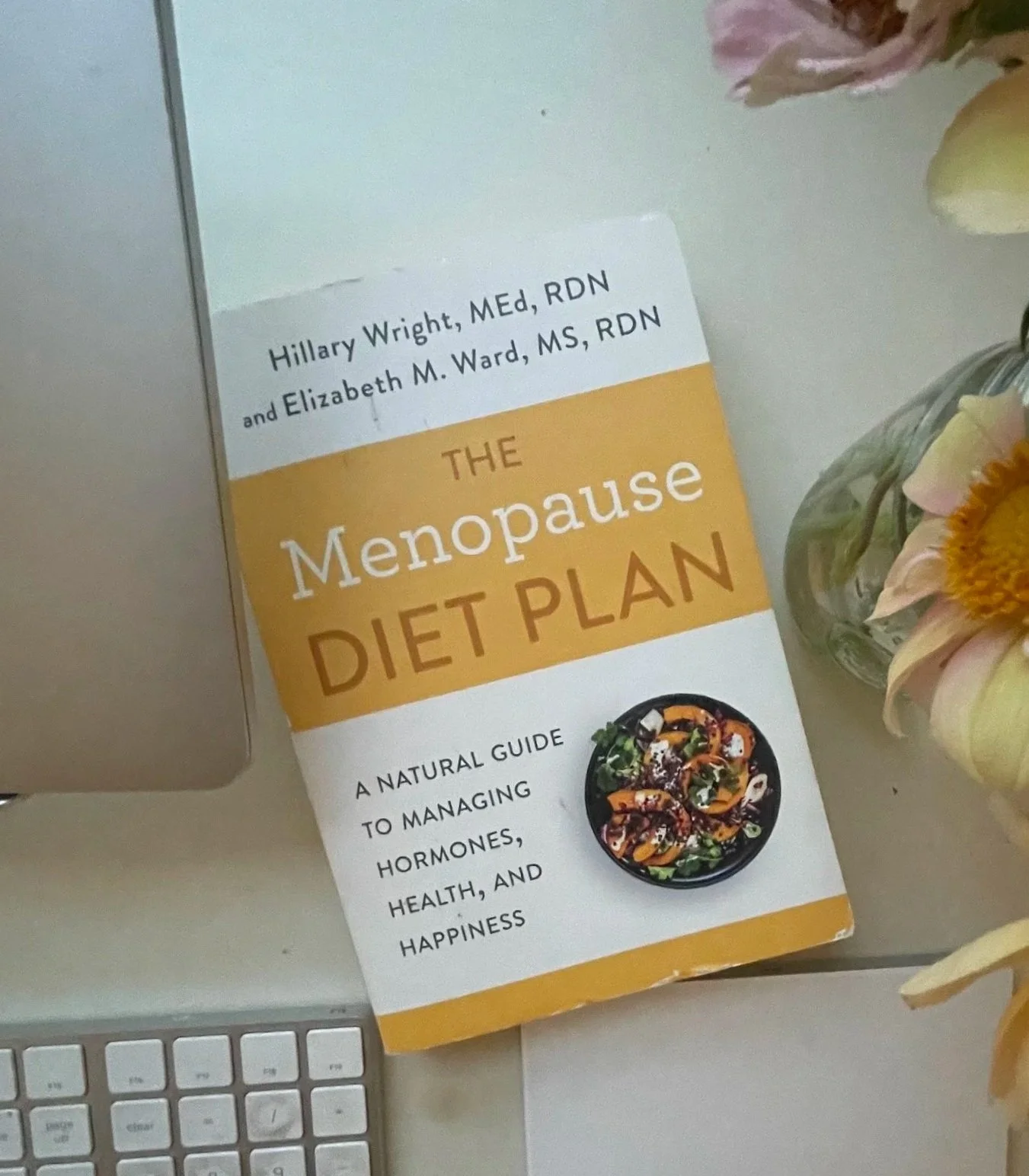 Book Review of The Menopause Diet Plan