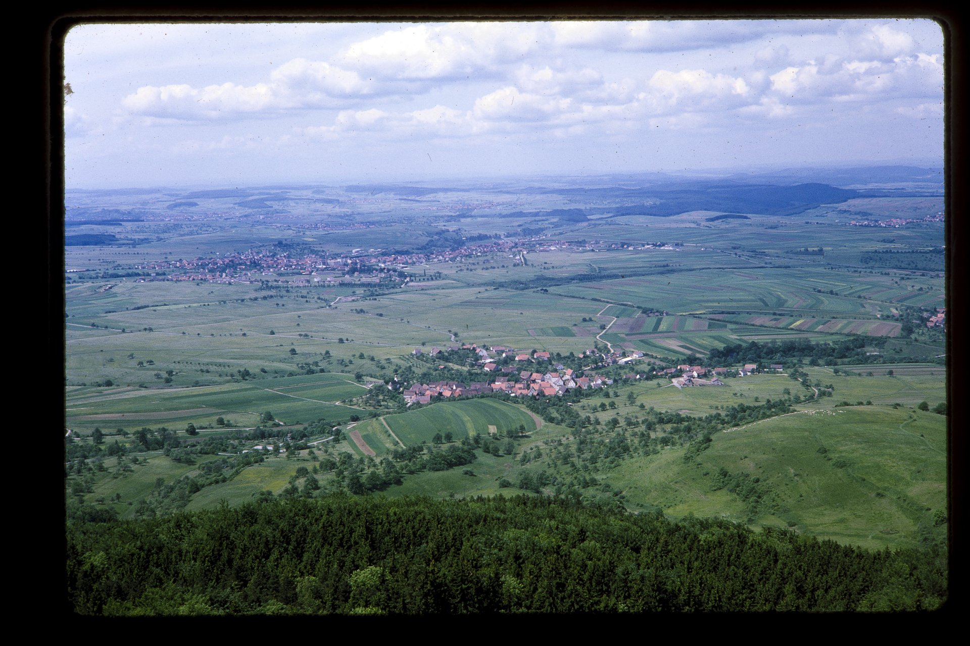 DA_Slide_9-0290.jpg