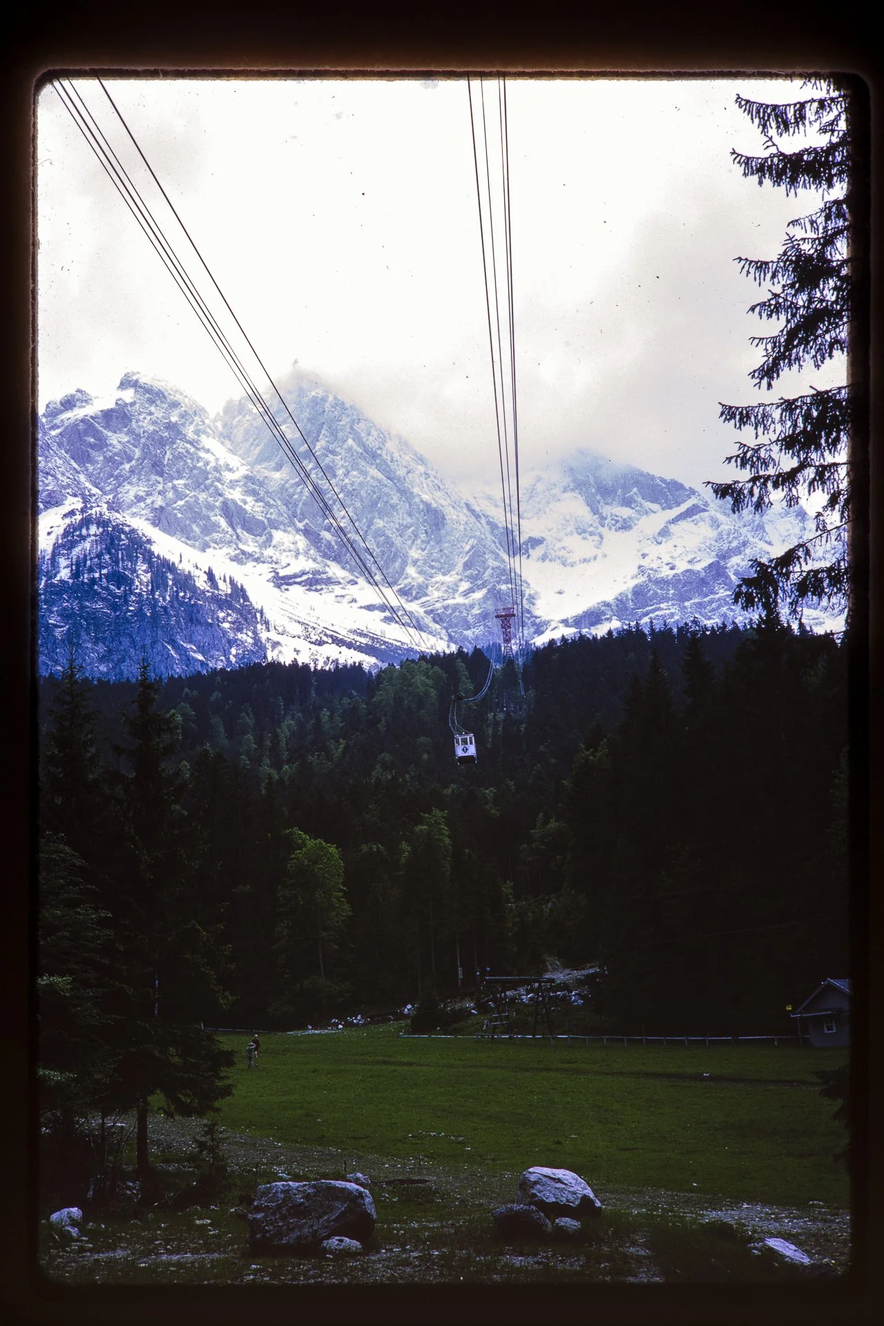 DA_Slide_10-0307.jpg